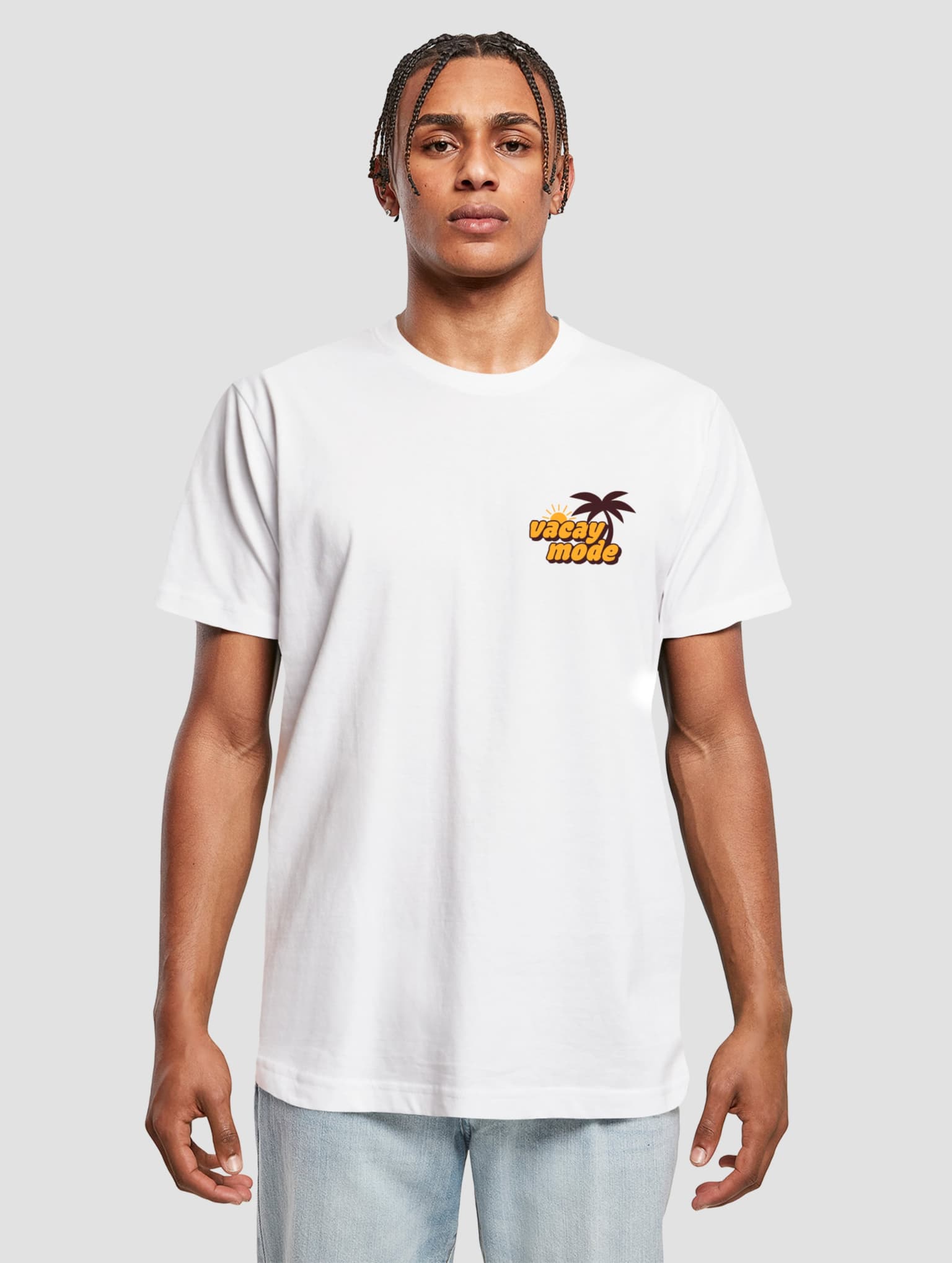 Mister Tee Vacay Mode T-Shirt