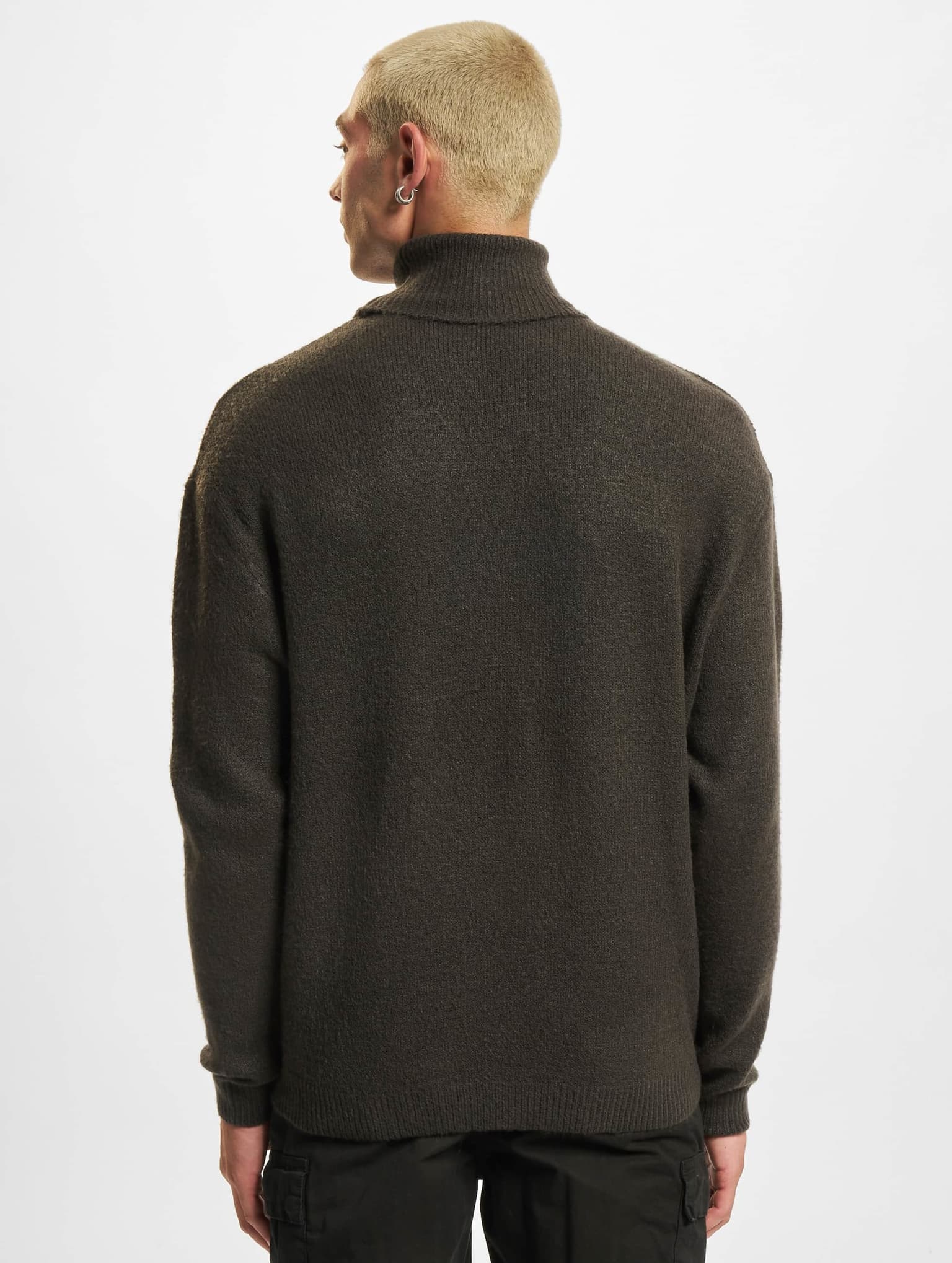 Urban Classics Oversized Roll Neck Sweater – Bild 2