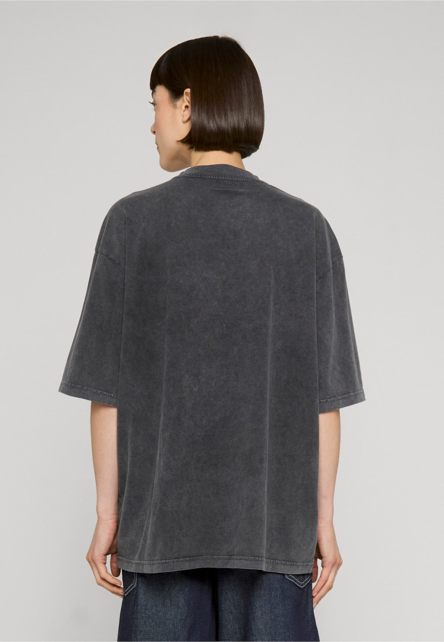 Felicious Vintage Studs Oversize Tee – Bild 2