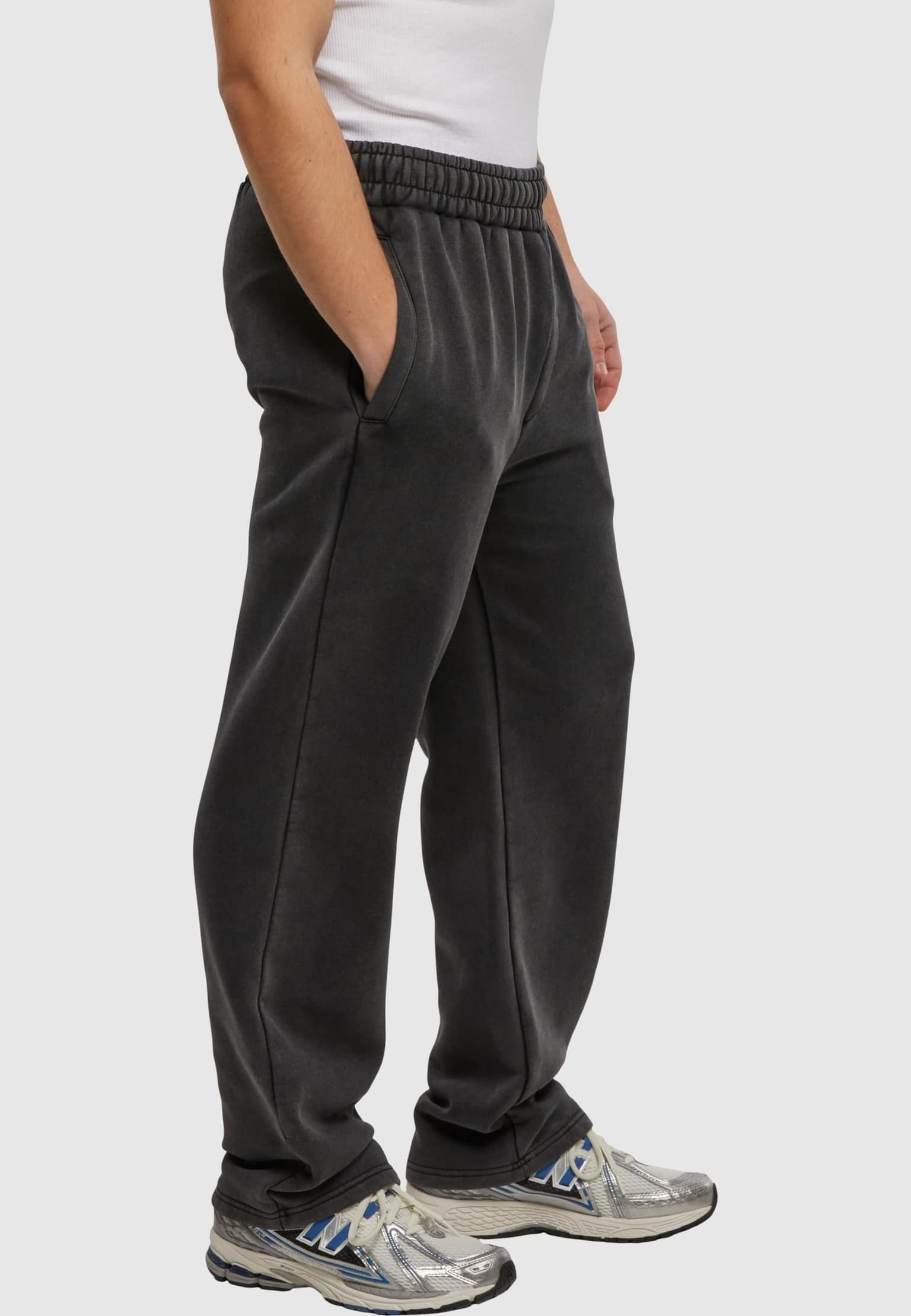 Urban Classics Vintage Heavy Trackpants – Bild 4