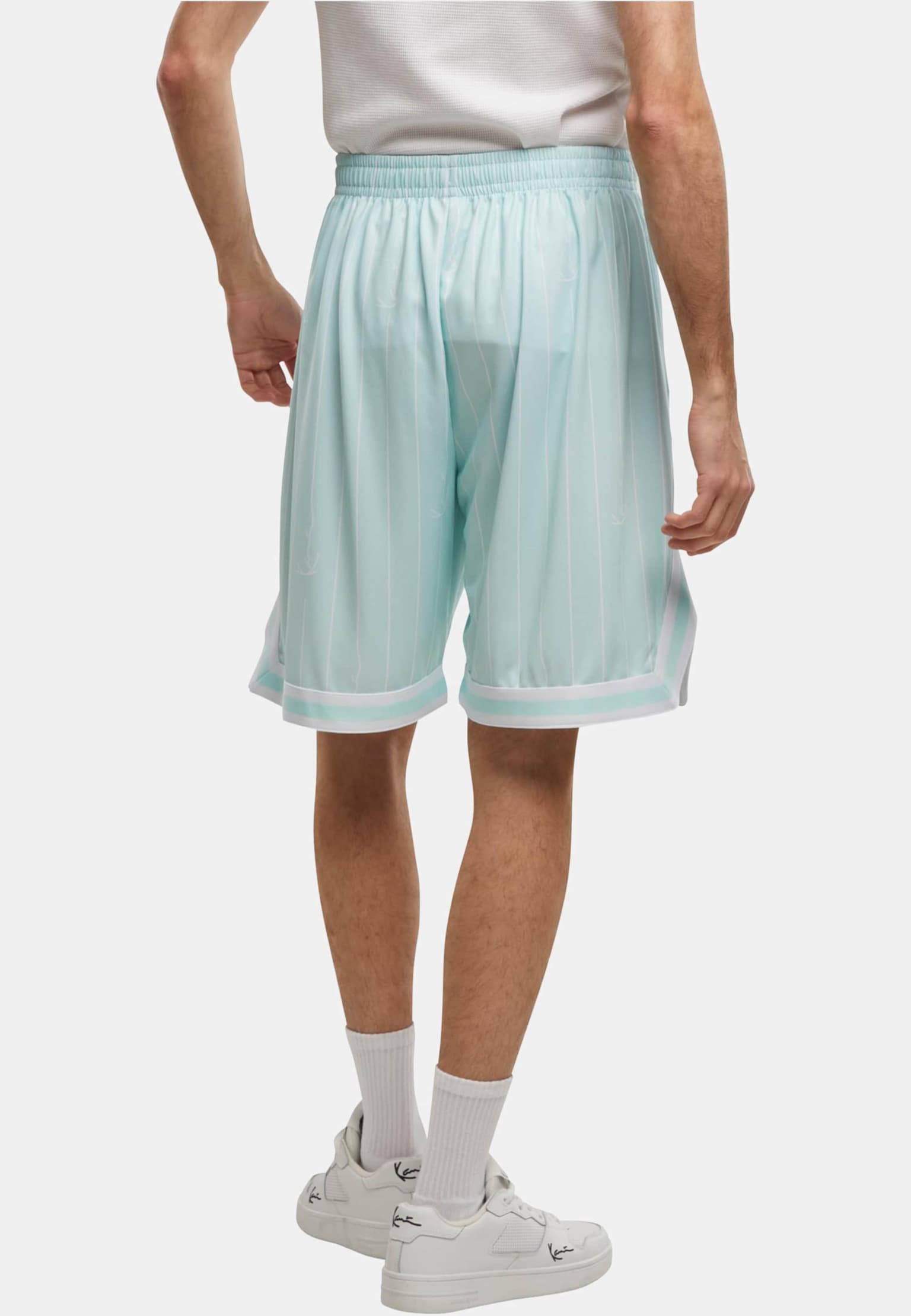 Karl Kani Small Varsity Logo Pinstripe Mesh Short – Bild 2