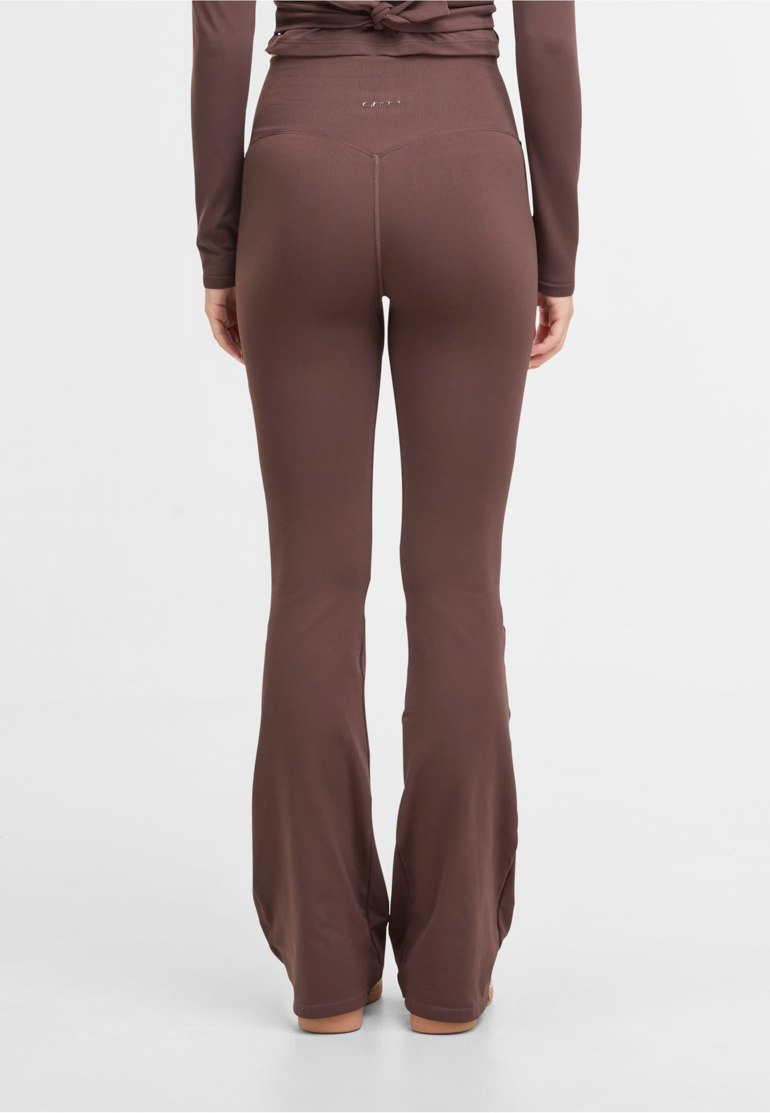 aimn Shape Seamless Flare Tights – Bild 2