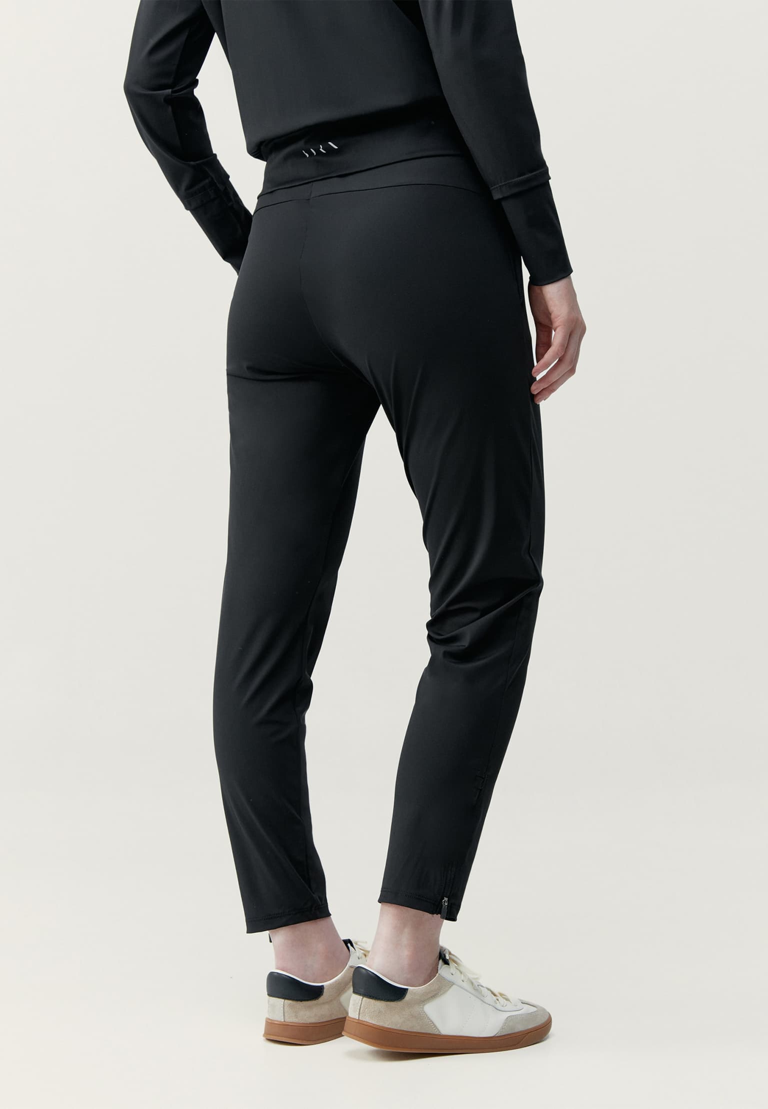 Born Jogger Airla – Bild 2