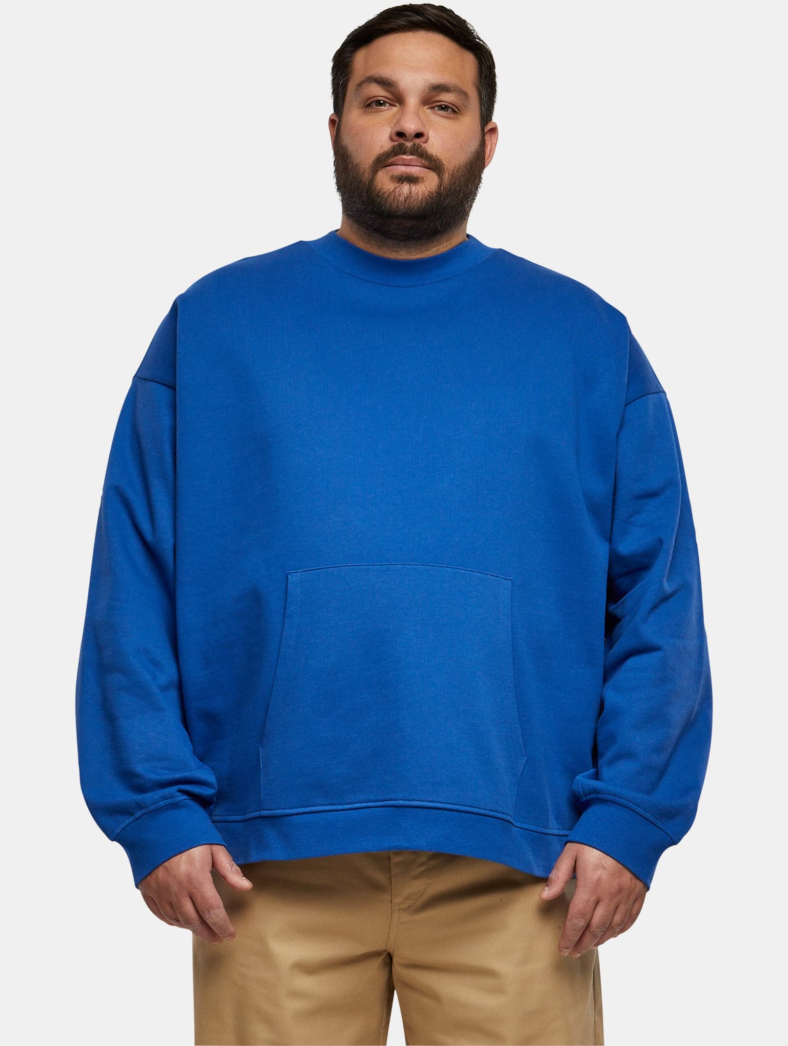 Urban Classics Essentials Boxy Pocket Crew – Bild 3