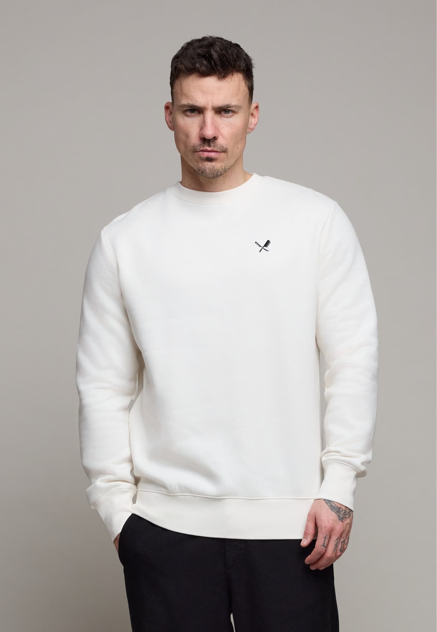 Distorted People Classic Crew Neck Peached