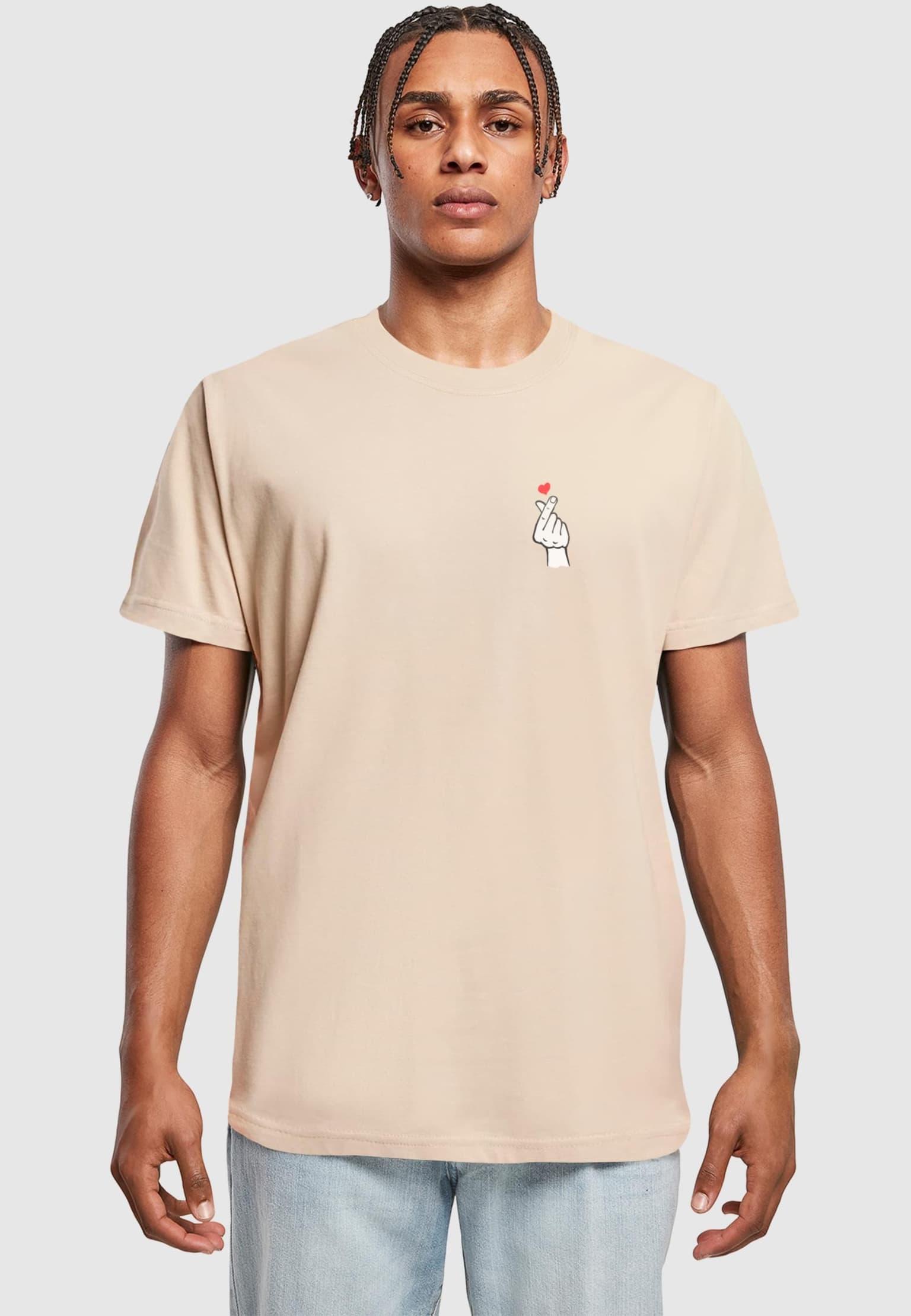Mister Tee Love Sign 2.0