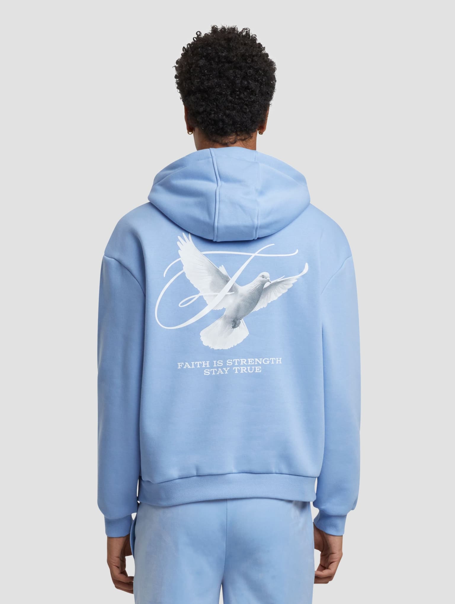 Mister Tee Upscale Faith Is Strength Fluffy Hoody – Bild 2