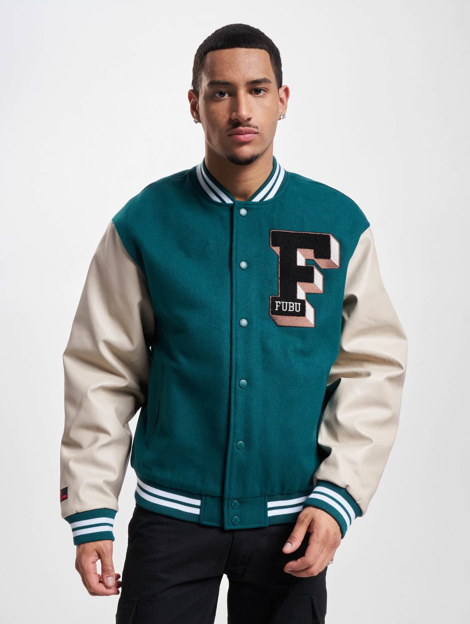 FM233-009-2 FUBU College Varsity Jacket – Bild 3