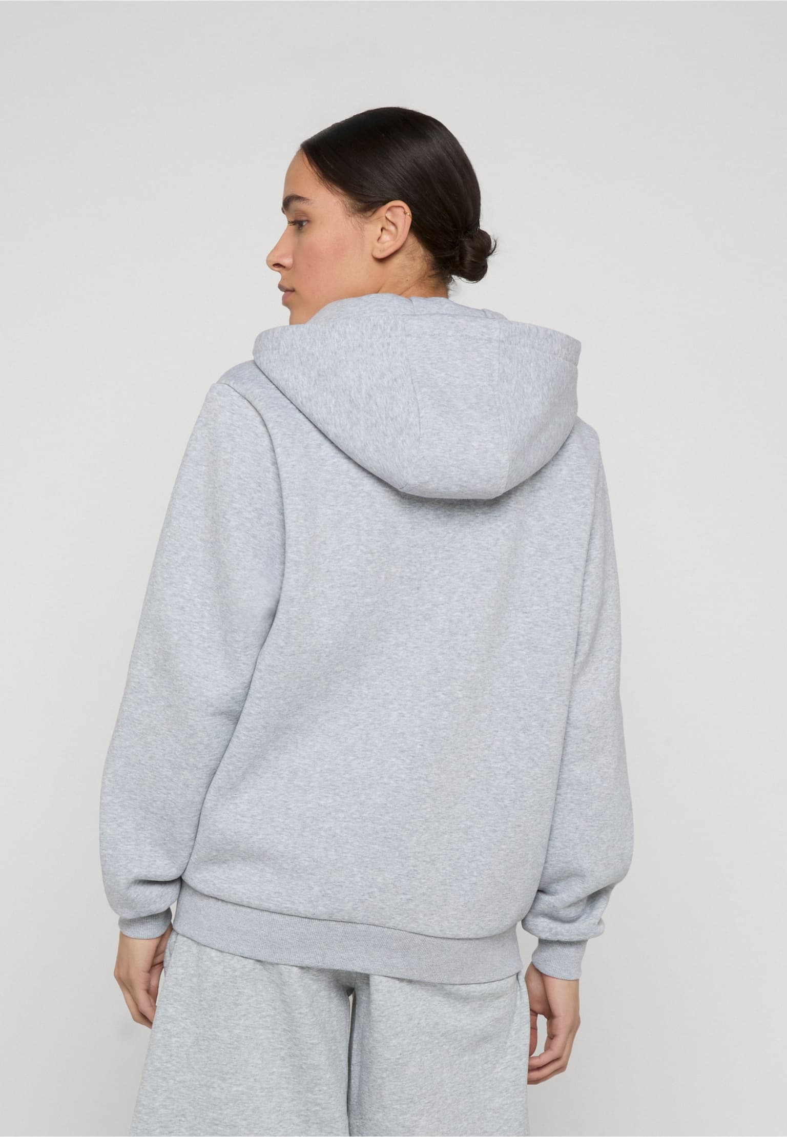 Urban Classics Ladies Fluffy Zip Hoody – Bild 2