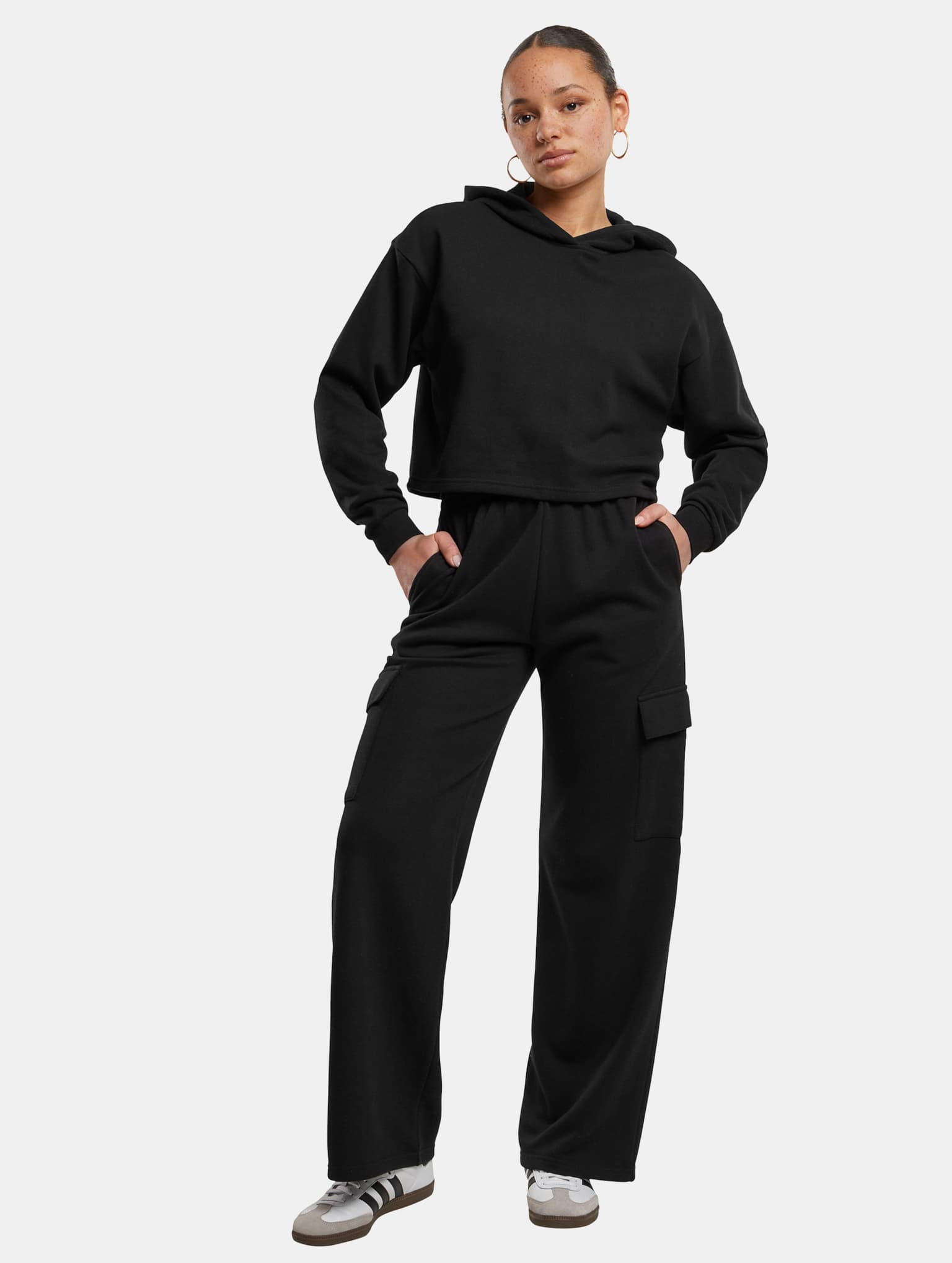 Urban Classics Ladies Oversized Cropped Light Terry Hoodie – Bild 4