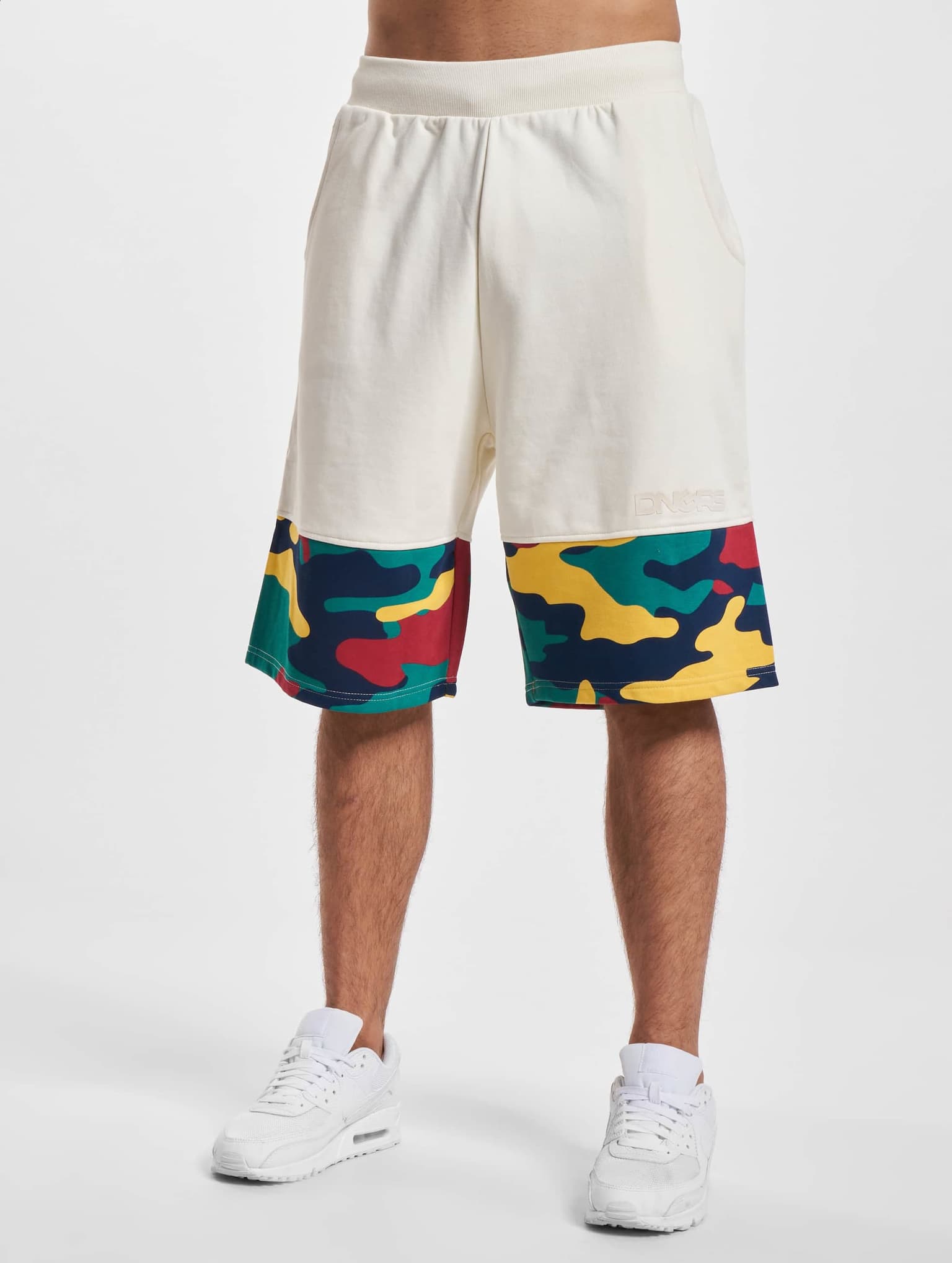 Dangerous DNGRS Short HideMe – Bild 3