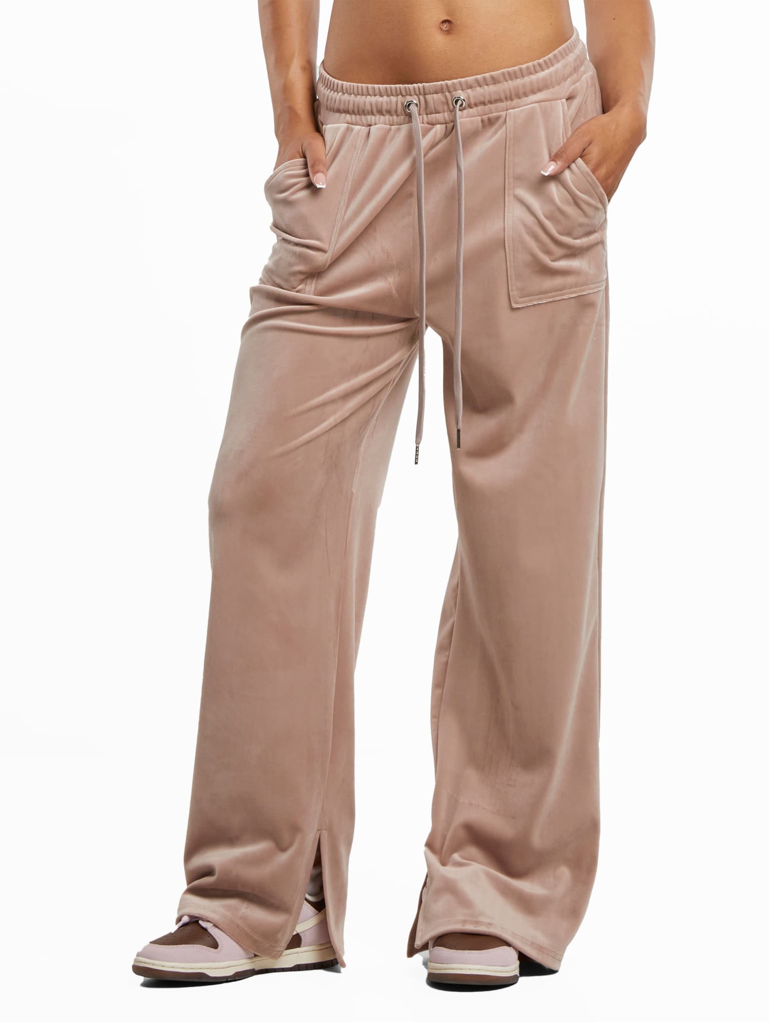 Urban Classics Ladies Velvet Sweatpants – Bild 3