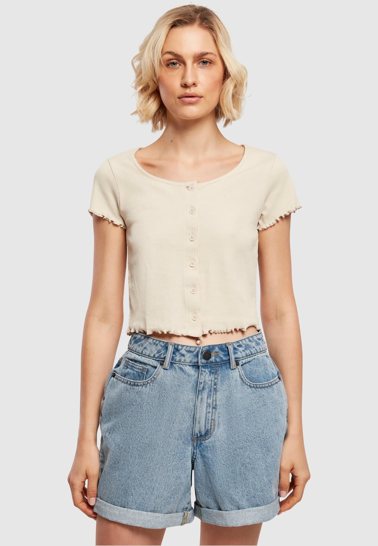 Urban Classics Ladies Cropped Button Up Rib Tee – Bild 3