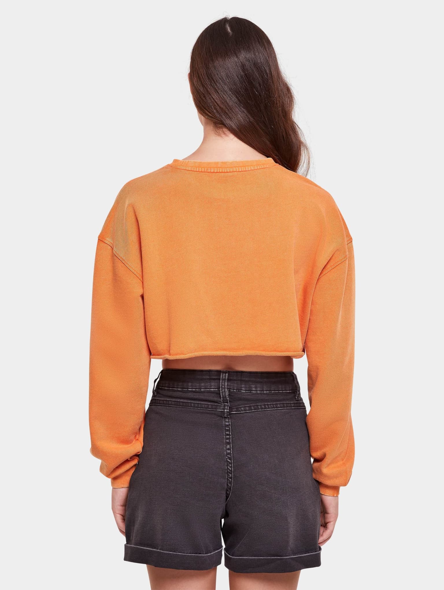 Urban Classics Ladies Cropped Flower Embroidery Terry Crewneck – Bild 2