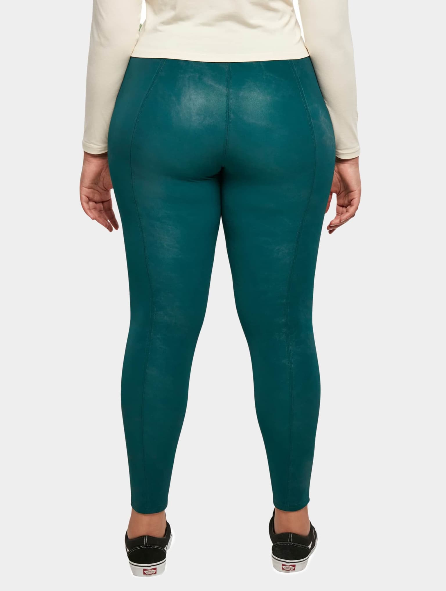Urban Classics Ladies Washed Faux Leather Pants – Bild 2