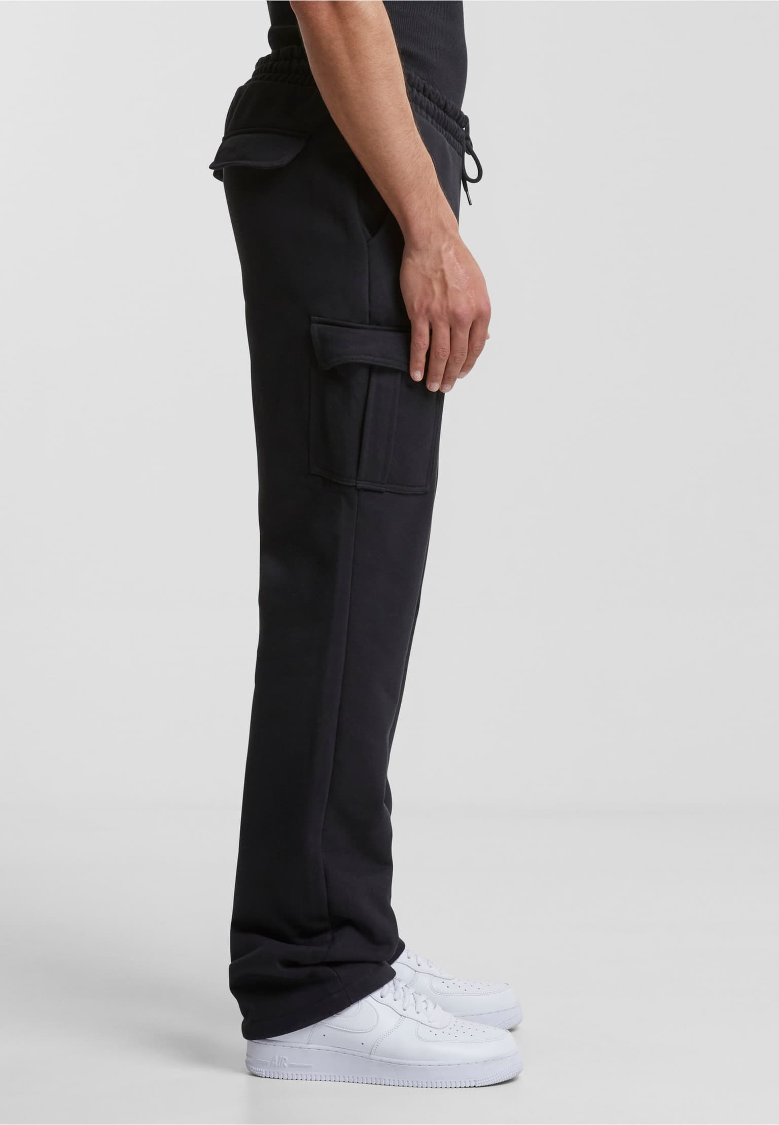 Urban Classics Heavy Straight Leg Cargo Sweatpants – Bild 4