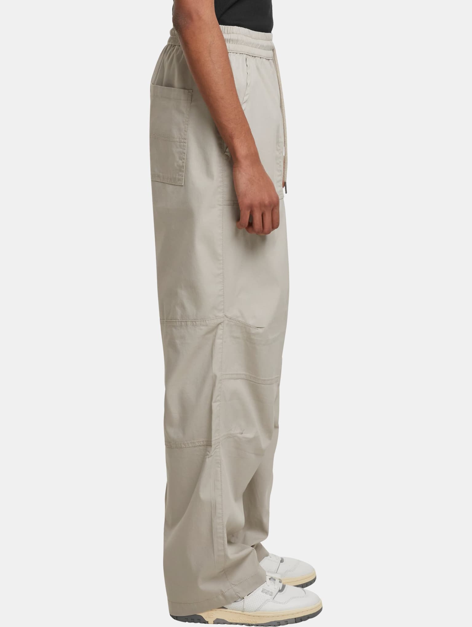 Urban Classics Loose Fit Pants With Darts – Bild 4