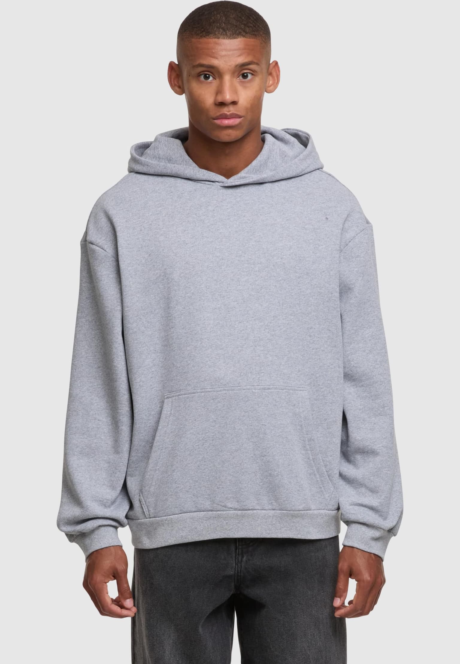 Urban Classics Oversized Light Brushed Fleece Hoody – Bild 3