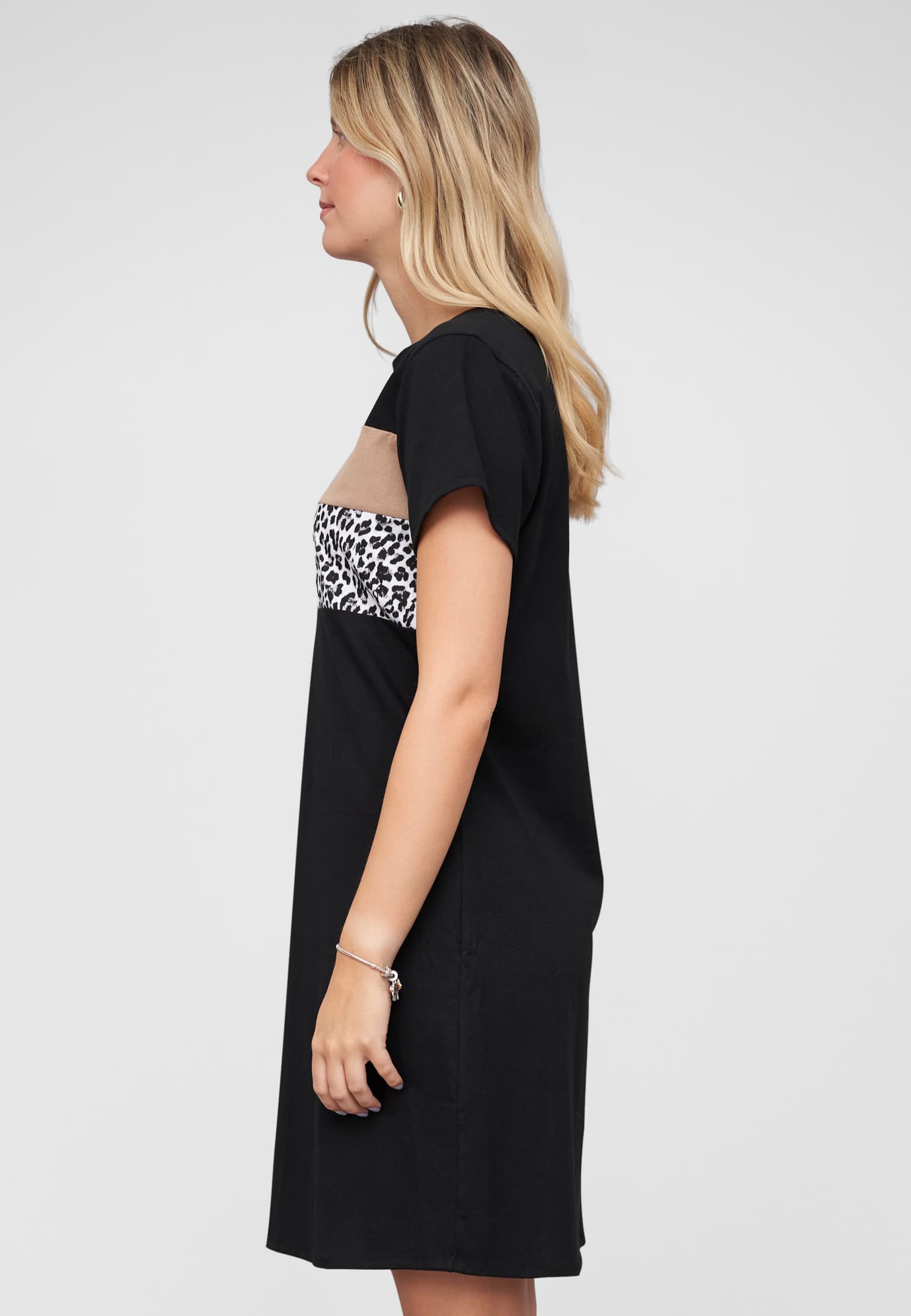 Cloud5ive T-Shirt Dress Colorblock – Bild 3