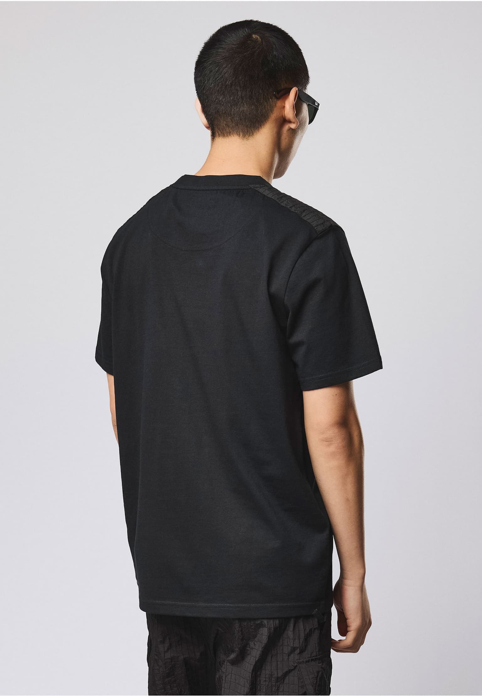 Weekend Offender GARCIA WOVEN OVERLAY TEE – Bild 2