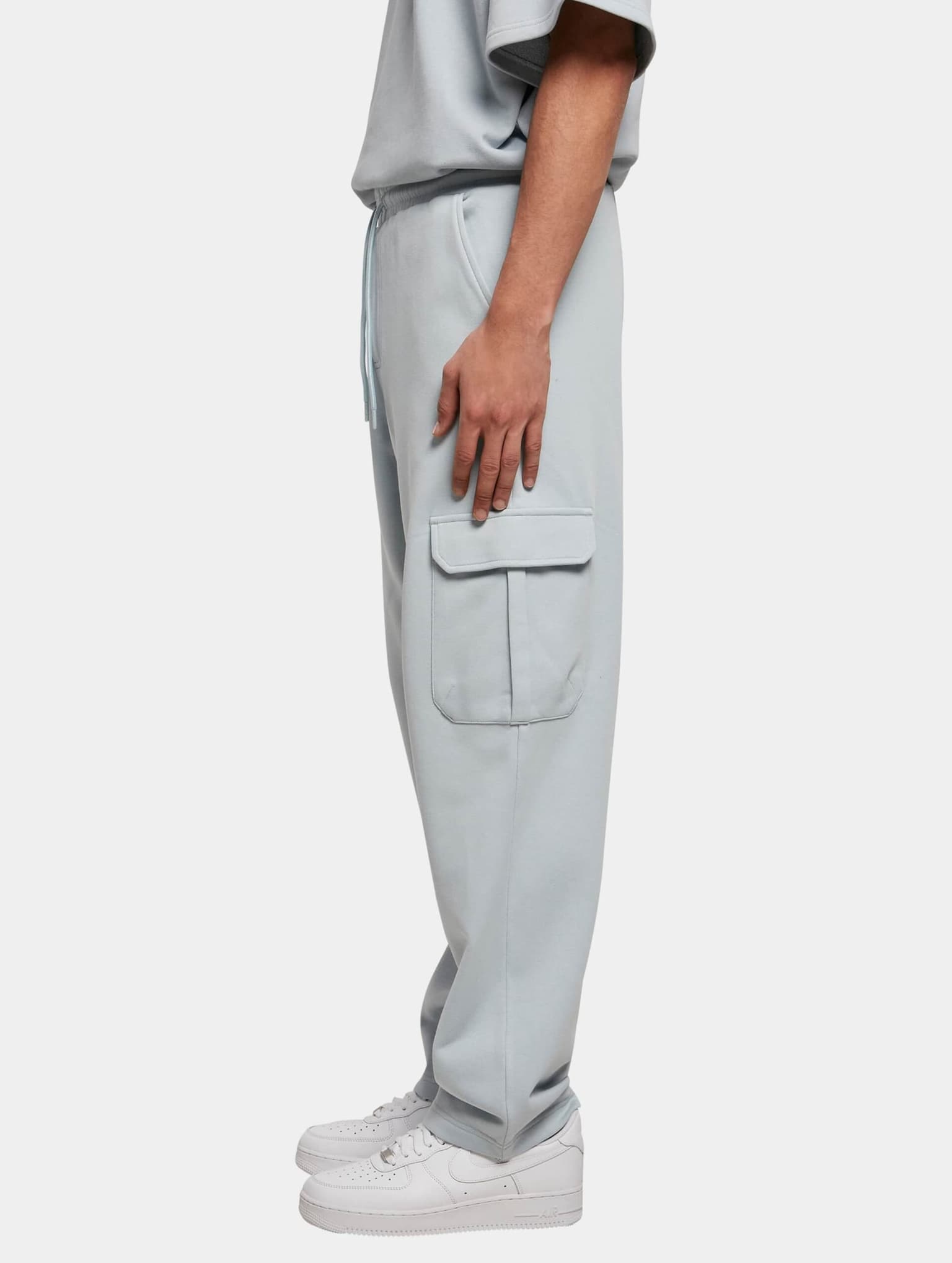 Urban Classics 90‘s Cargo Sweatpants – Bild 3