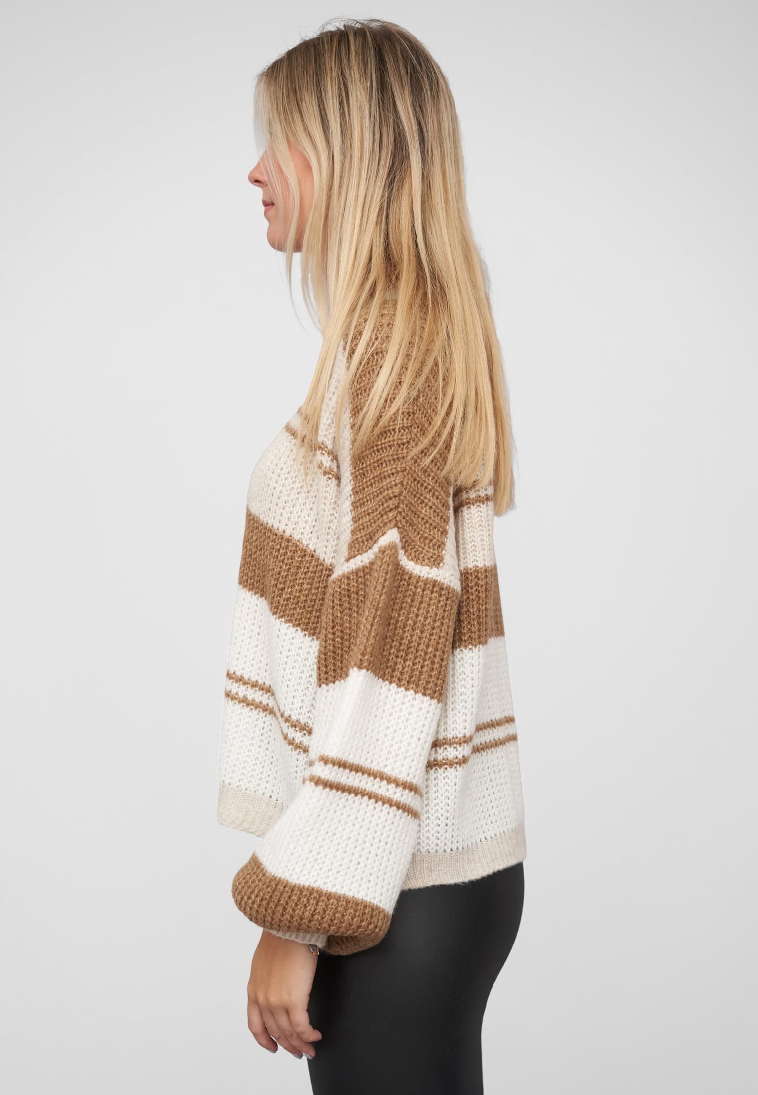 Cloud5ive Knit Sweater with stripes – Bild 3