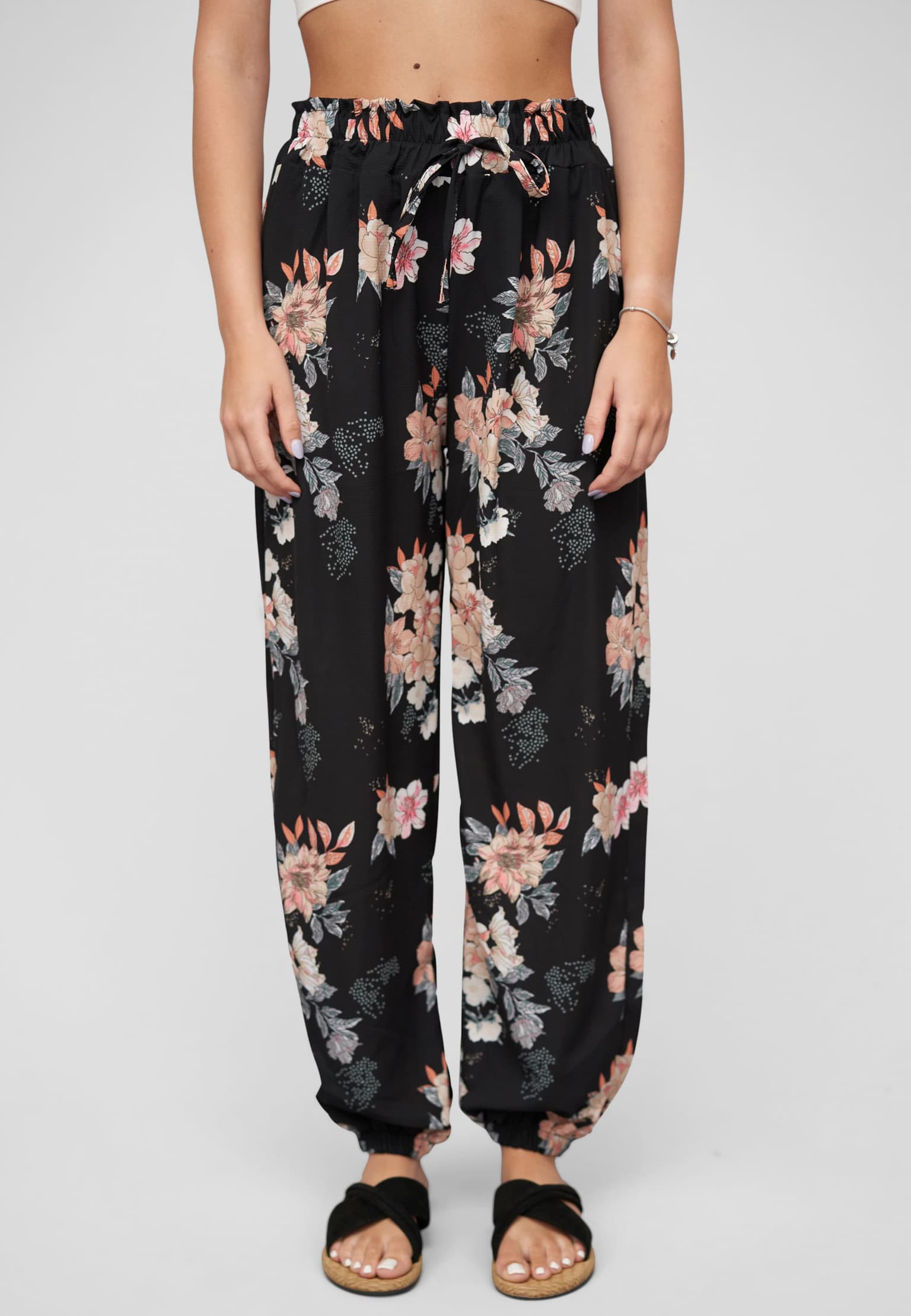Cloud5ive Pants with aop flower print