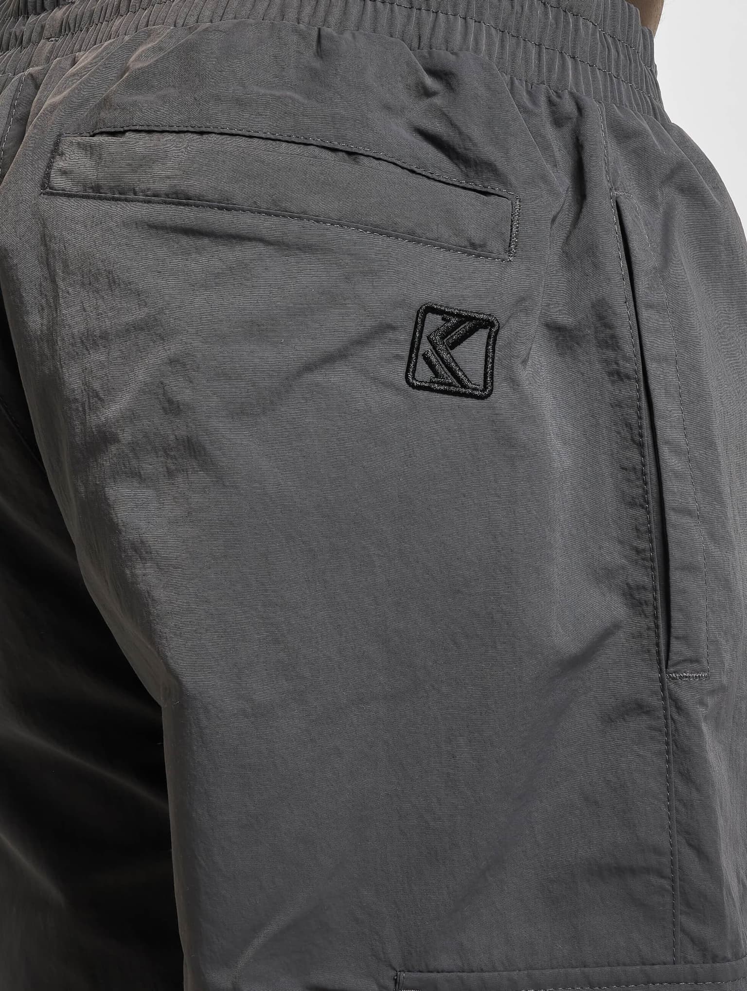 Karl Kani KM232-028-1 KK Rubber Signature Tapered Cargo Pants – Bild 4