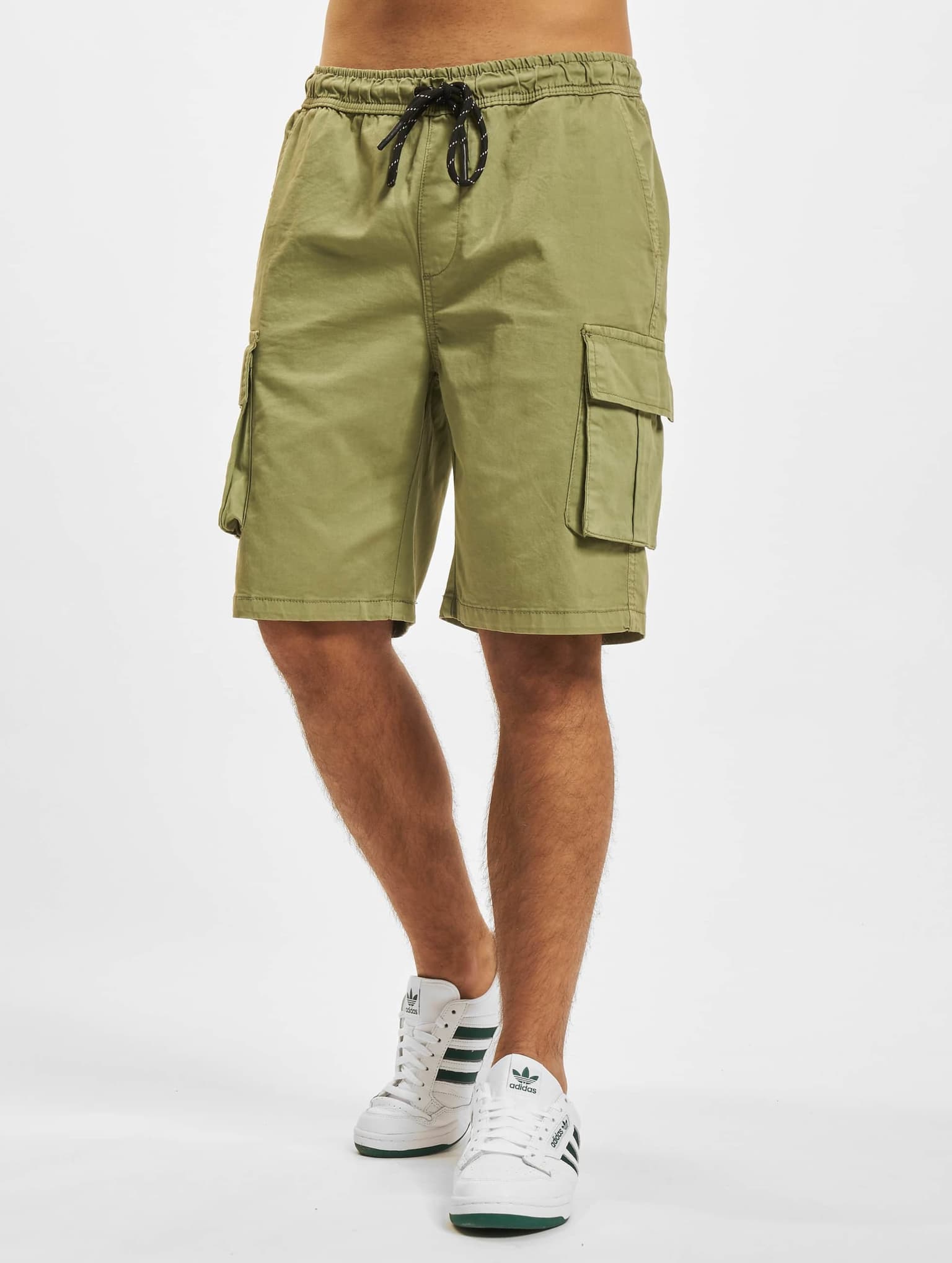 Urban Classics Drawstring Cargo Short – Bild 3