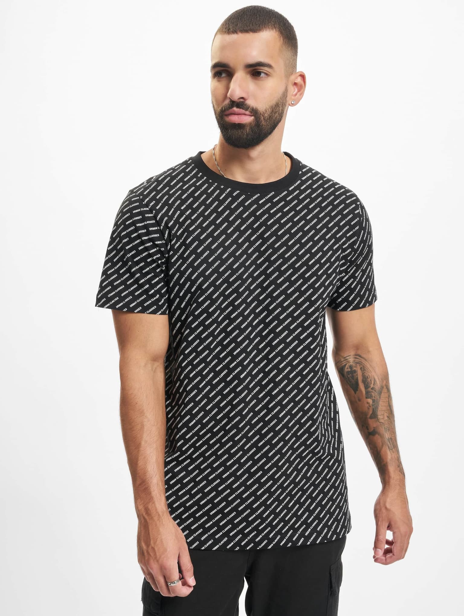Urban Classics Allover Logo Tee – Bild 3