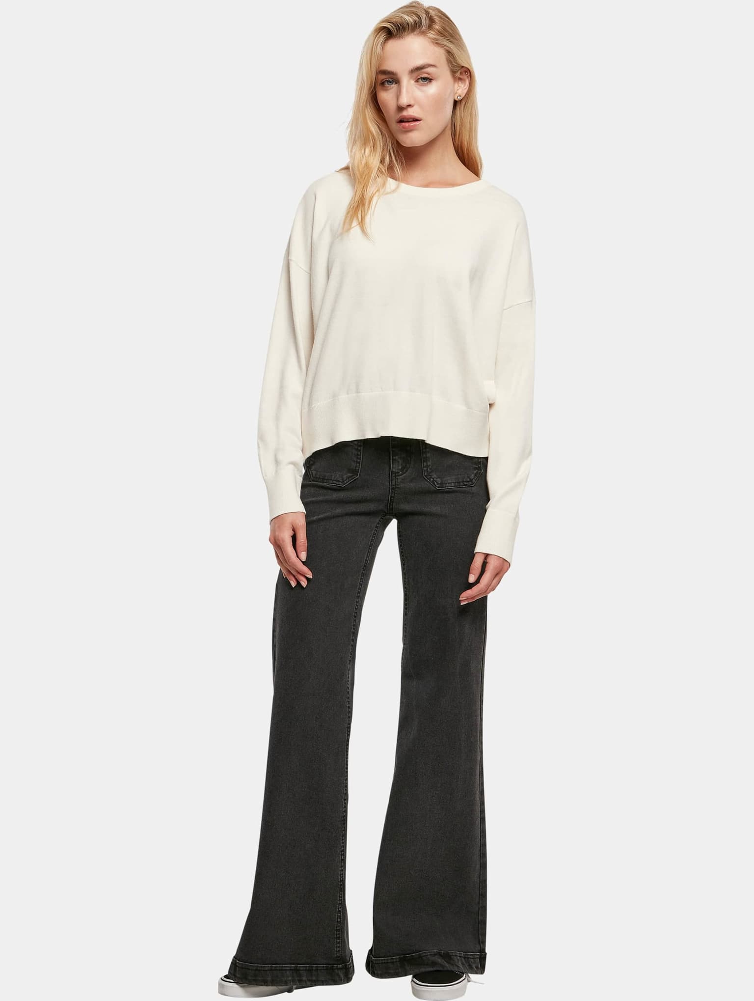 Urban Classics Ladies Eco Viscose Oversized Basic Sweater – Bild 4