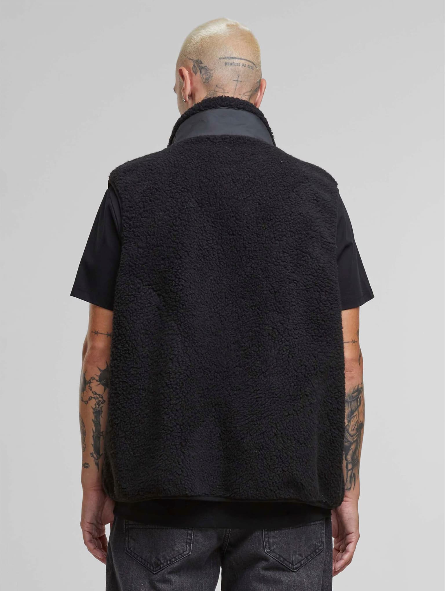 Urban Classics Sherpa Weste – Bild 2
