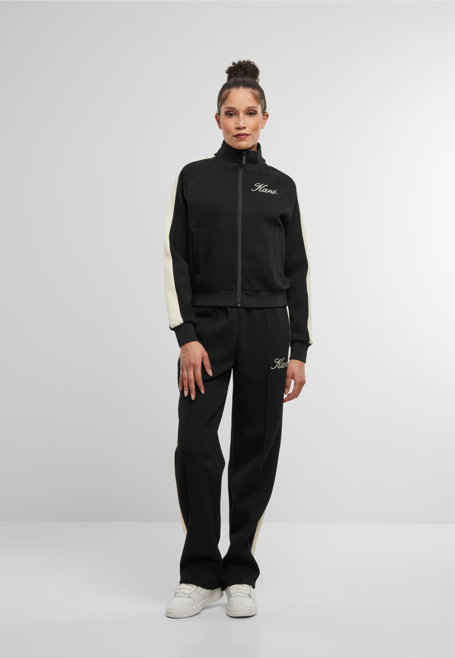 Karl Kani Script Sidestripe Trackjacket – Bild 3