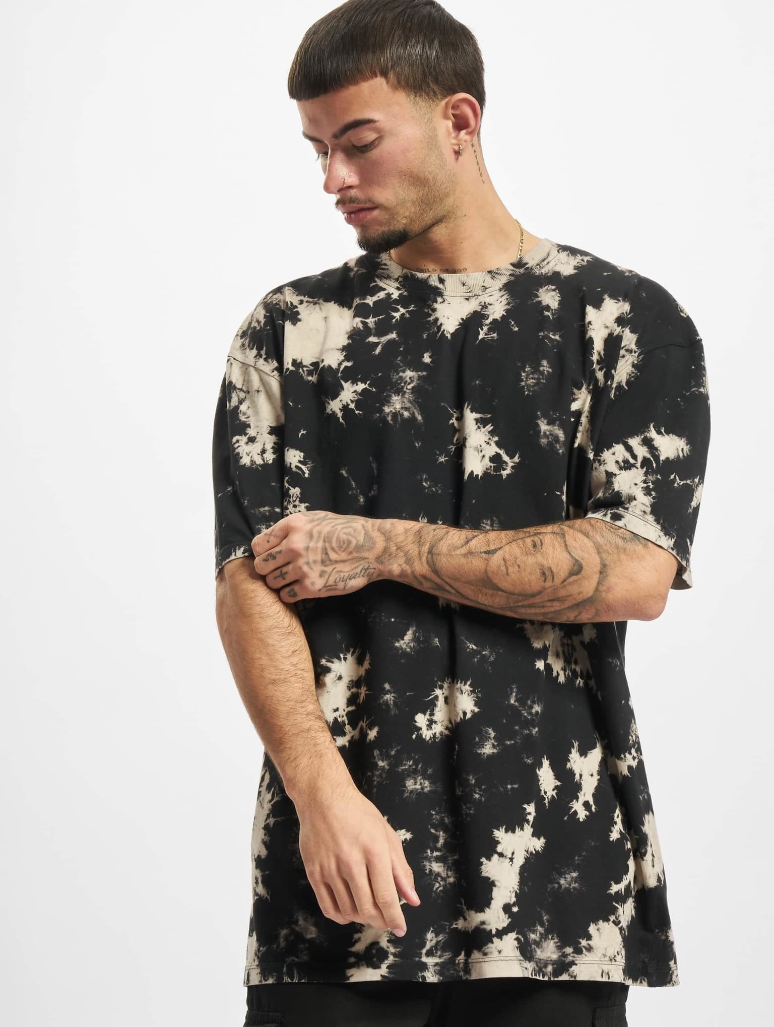 Urban Classics Oversized Bleached Tee
