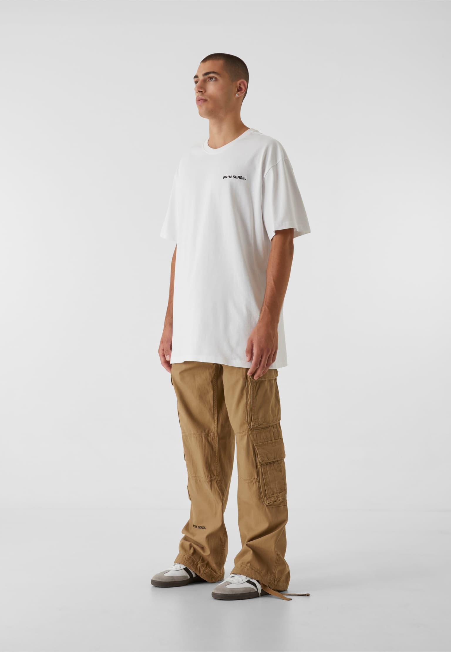 9N1M SENSE Essentials T-Shirt – Bild 4