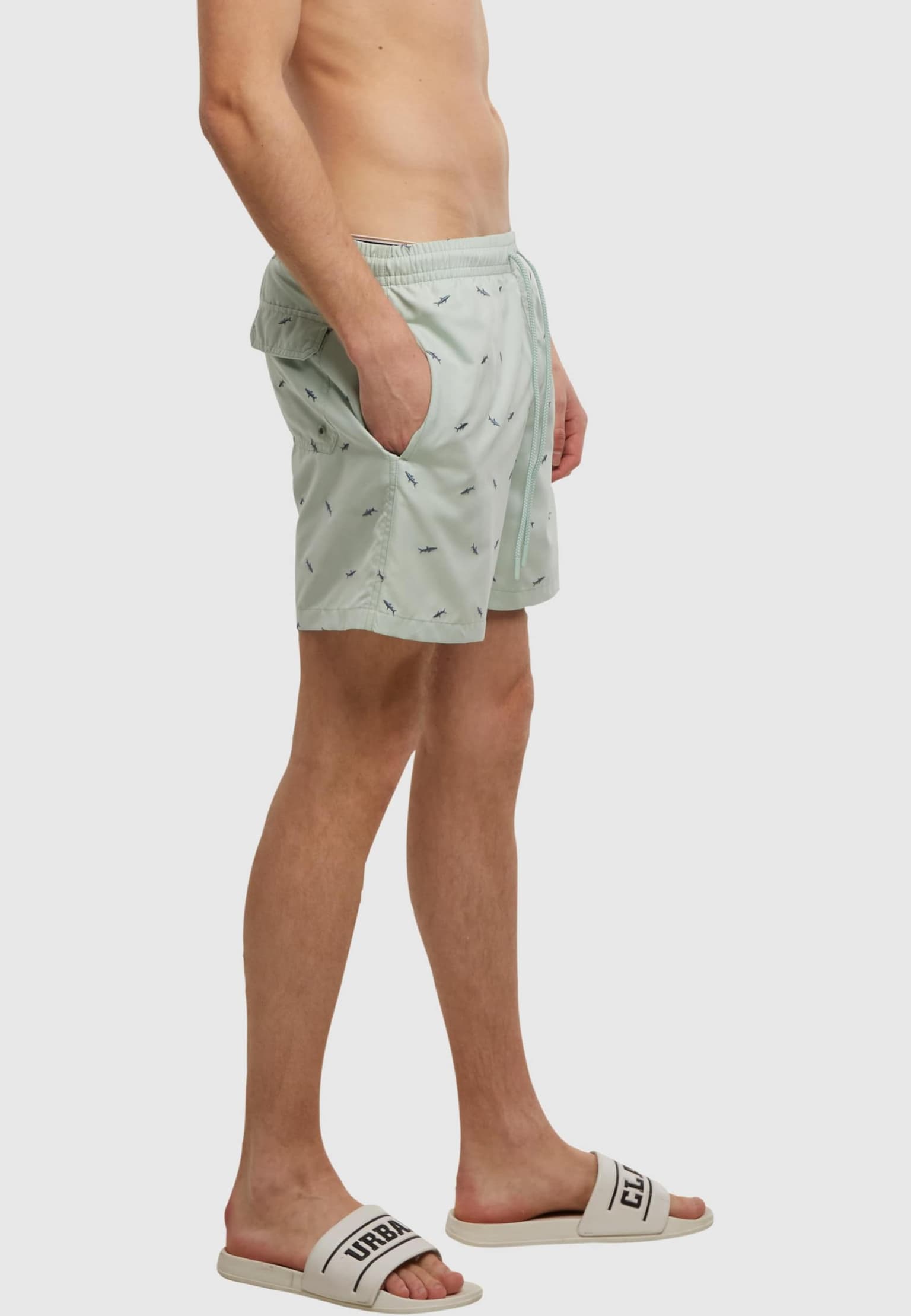 Urban Classics Embroidery Swim Short – Bild 4