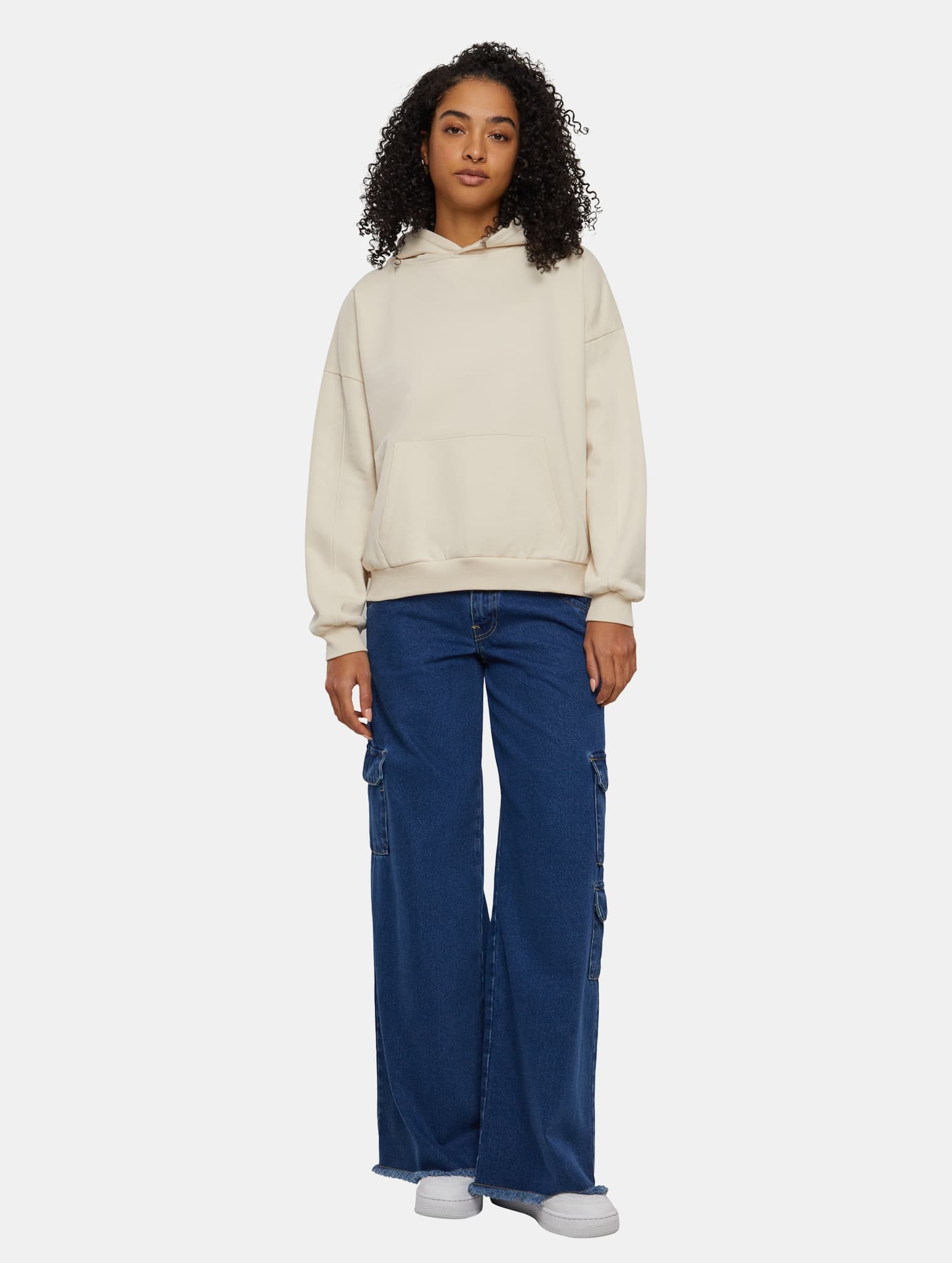 Urban Classics Ladies Essentials Oversized Hoody – Bild 3