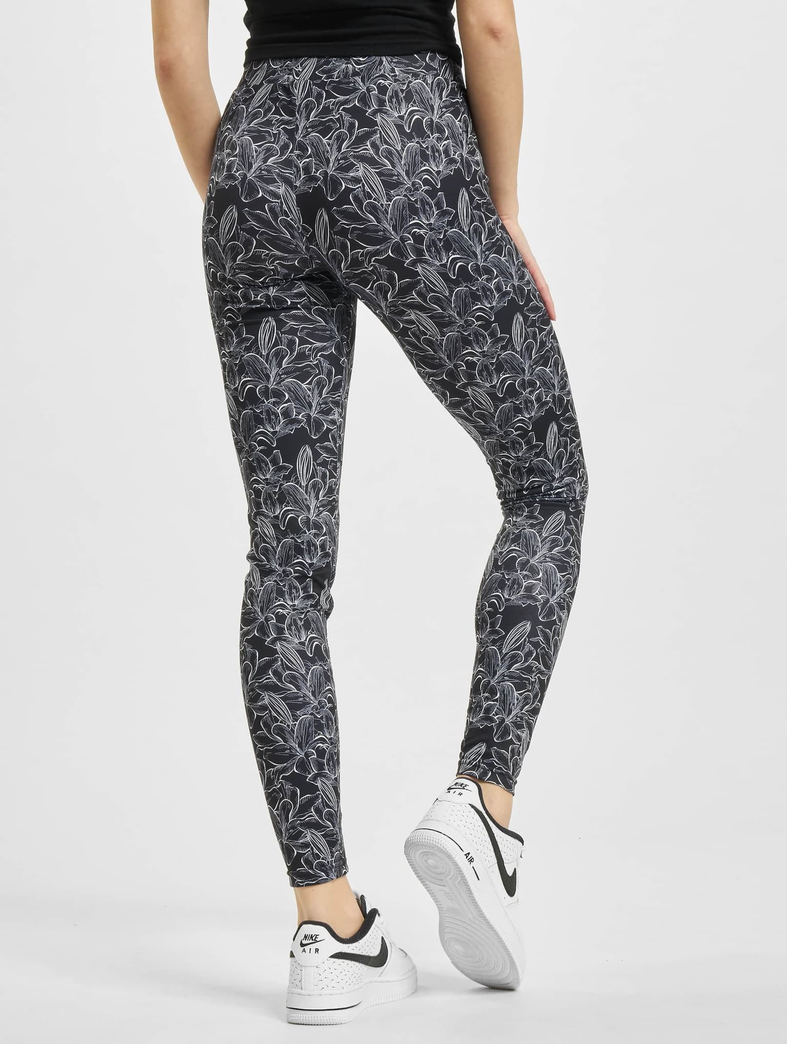 Urban Classics Ladies AOP Leggings – Bild 2