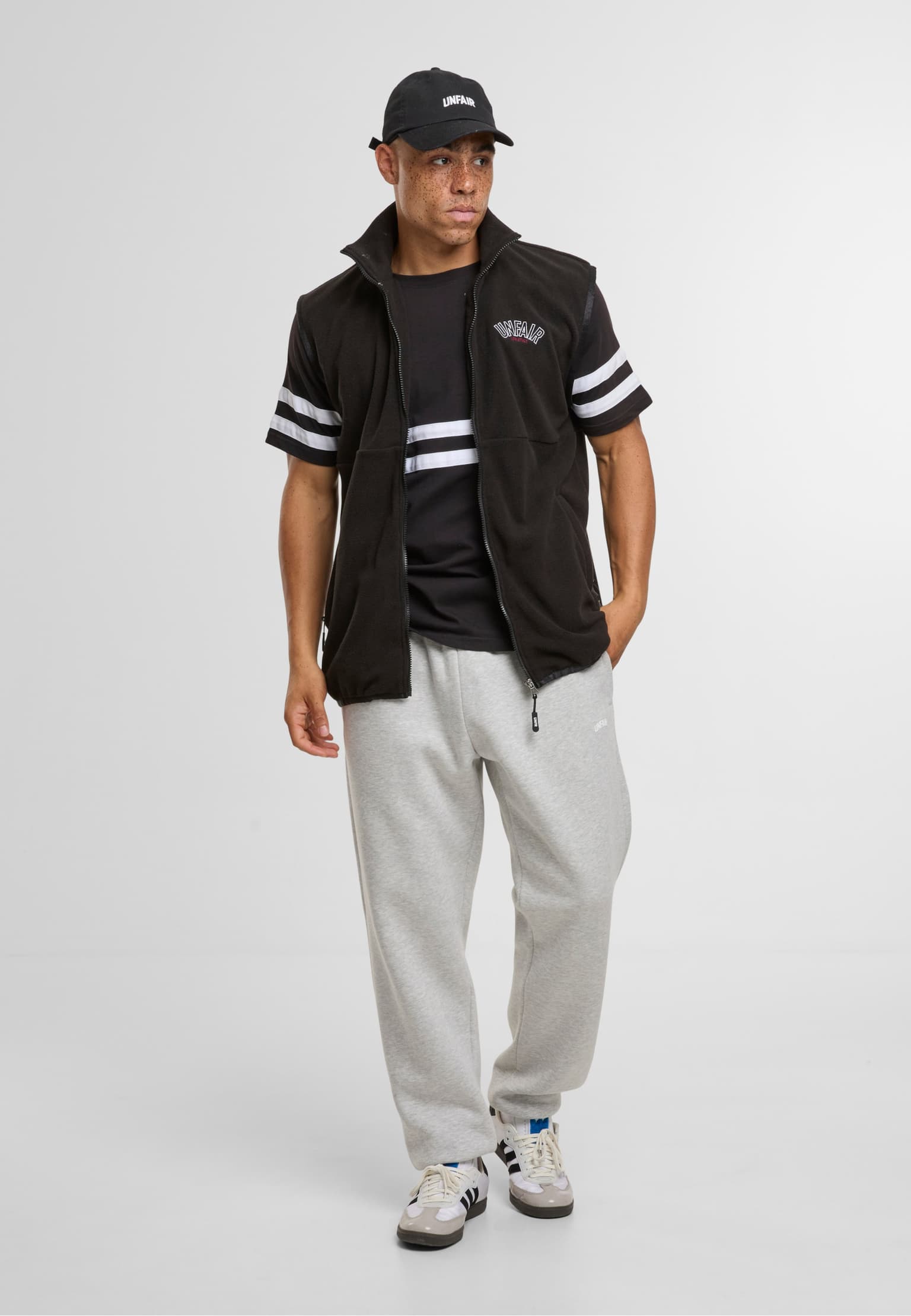 UNFAIR ATHLETICS Elementary Fleece Vest – Bild 3
