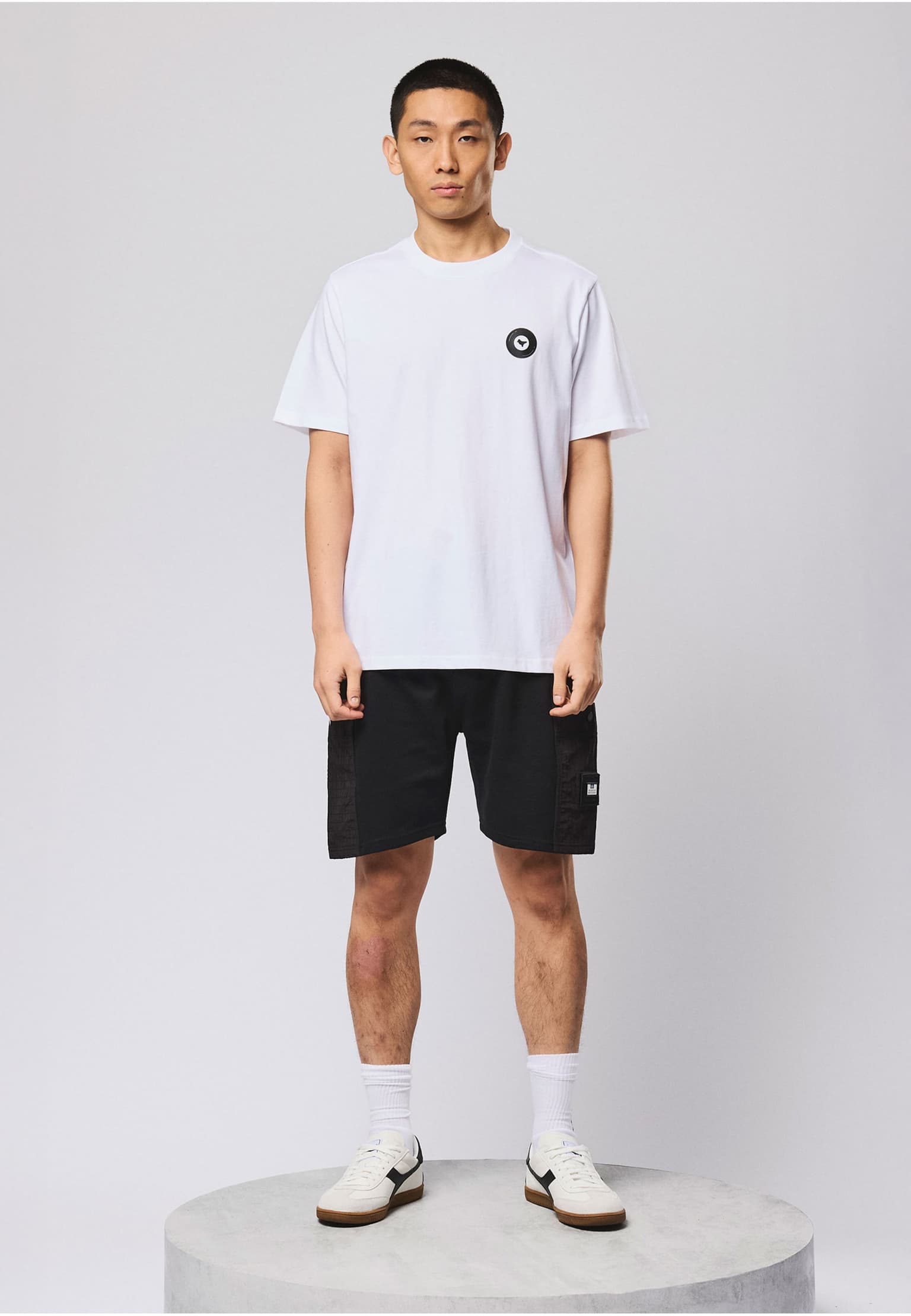 Weekend Offender CHIYODA LARGE RIPSTOP POCKET SHORTS – Bild 3
