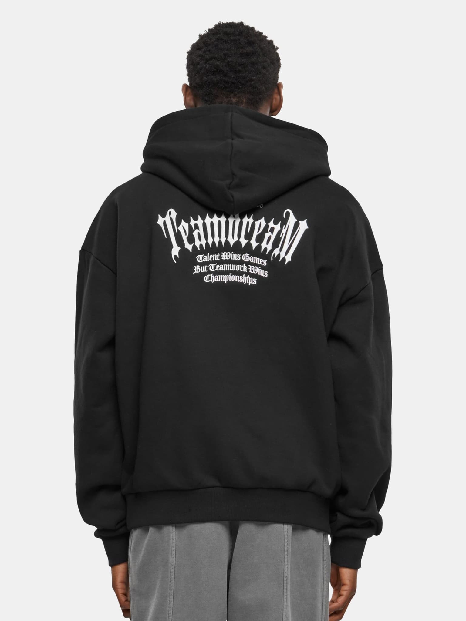 Mister Tee Upscale Teamdream Ultraheavy Oversize Hoodie – Bild 2