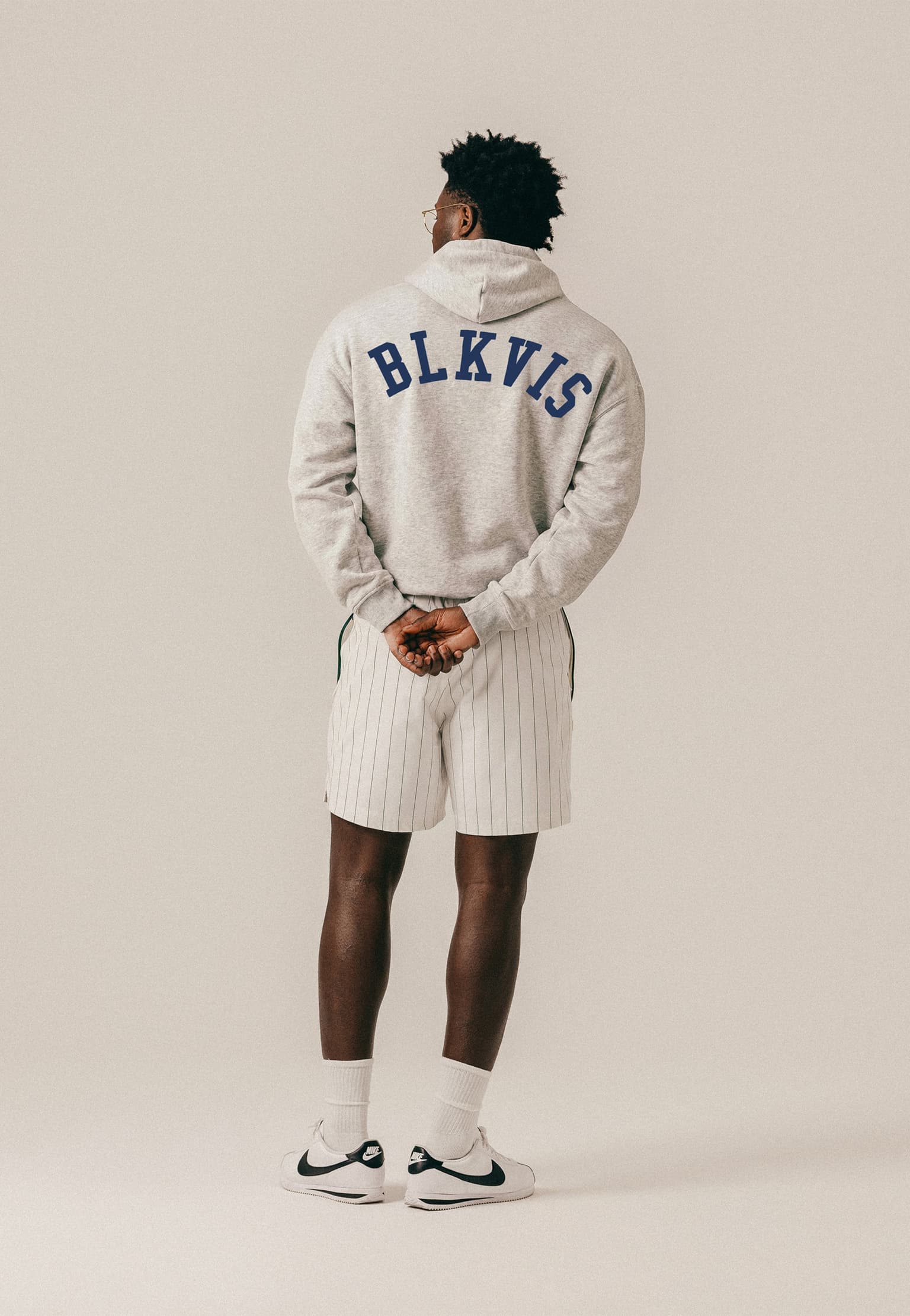 BLKVIS Logo Hoody – Bild 3