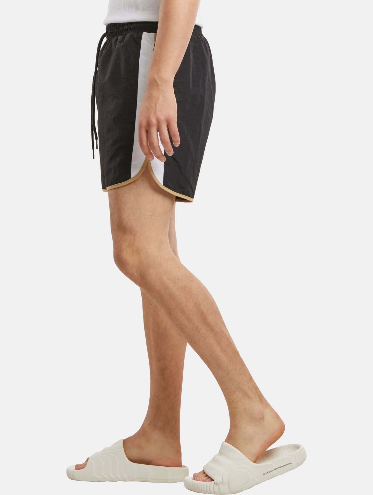 Urban Classics Retro Look Swim Short – Bild 3