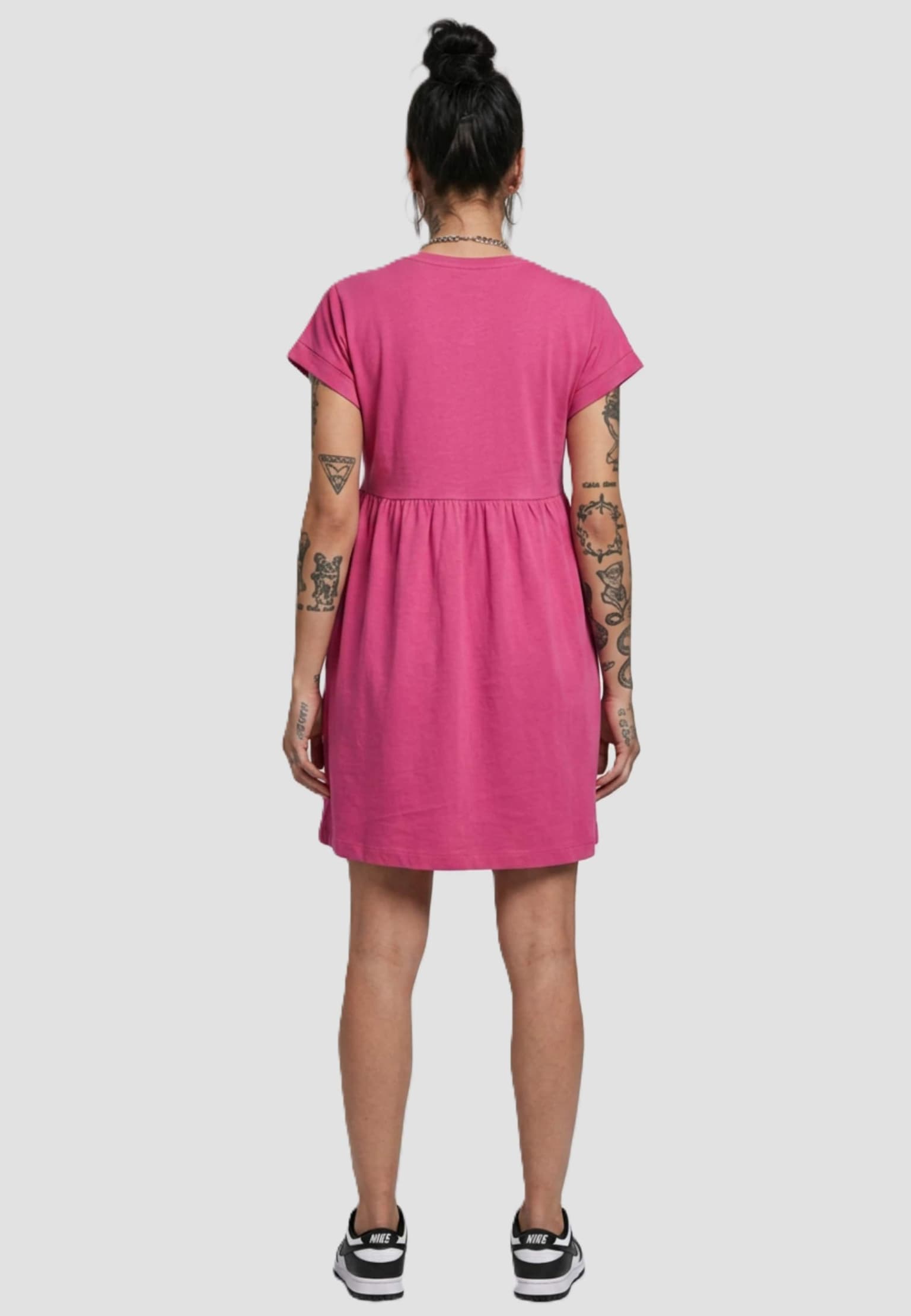 Urban Classics Ladies Essentials Empire Valance Tee Dress – Bild 2