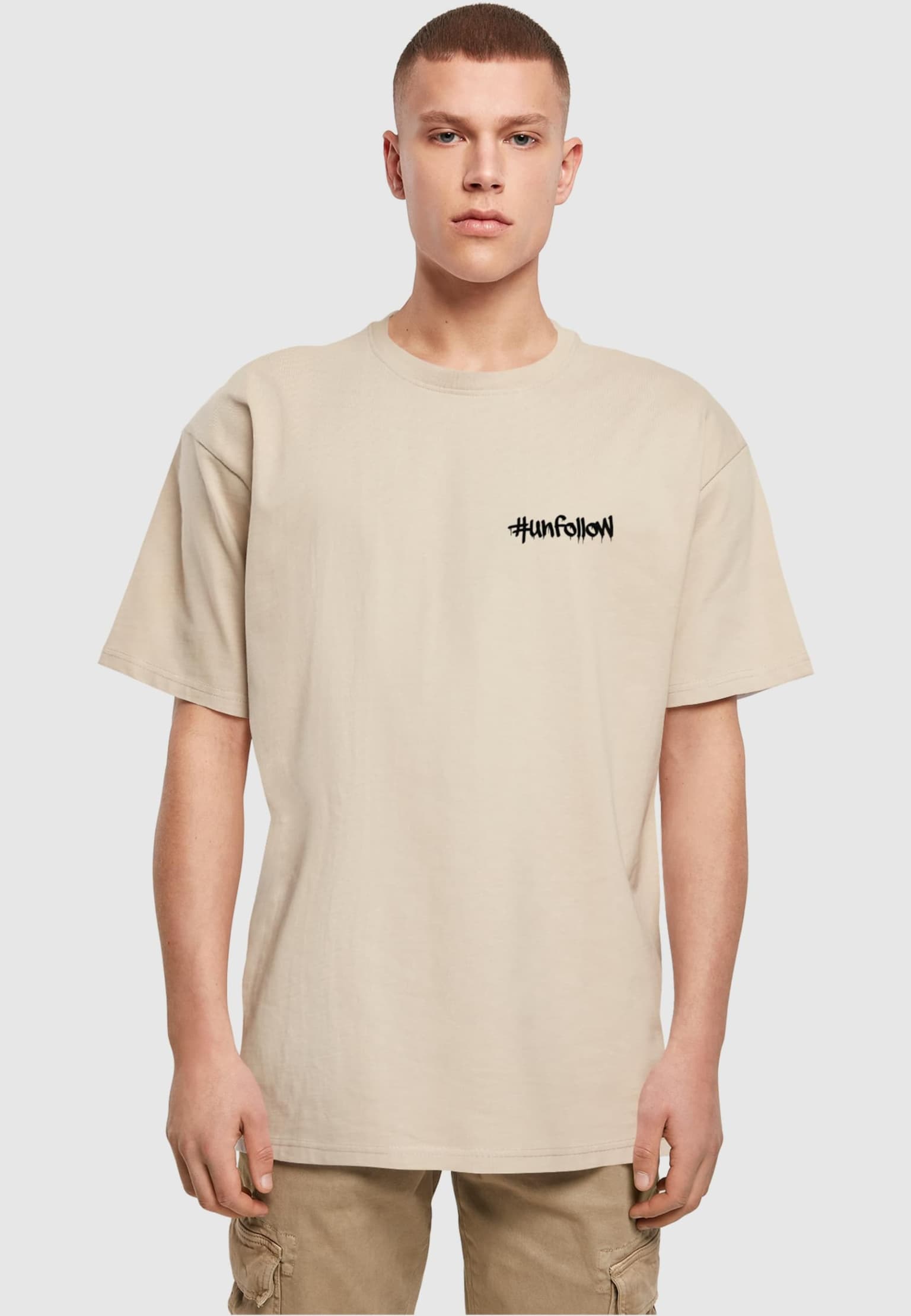 Merchcode Unfollow front X Oversize Tee
