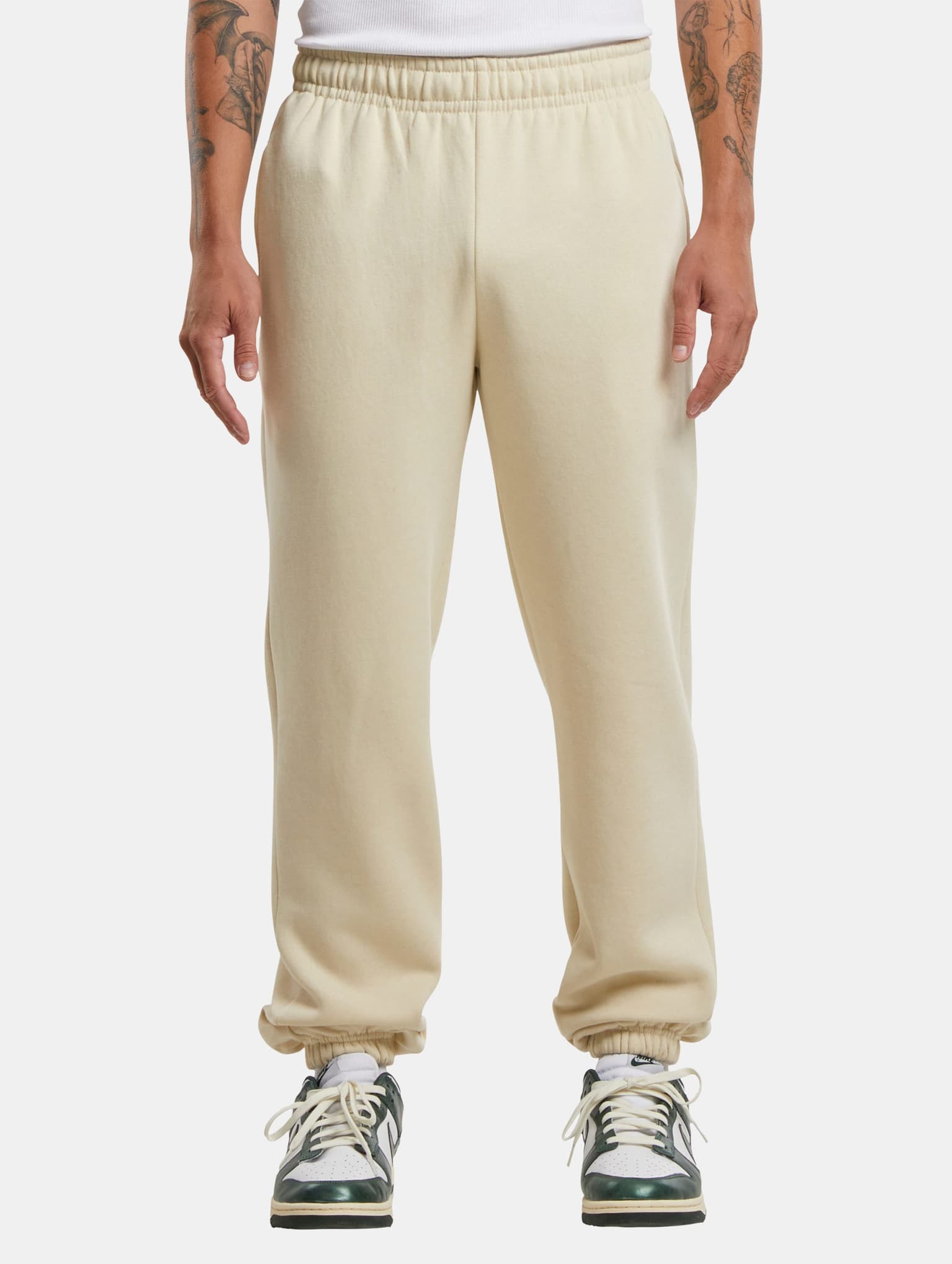 Urban Classics Basic Essential Jogginghose – Bild 3