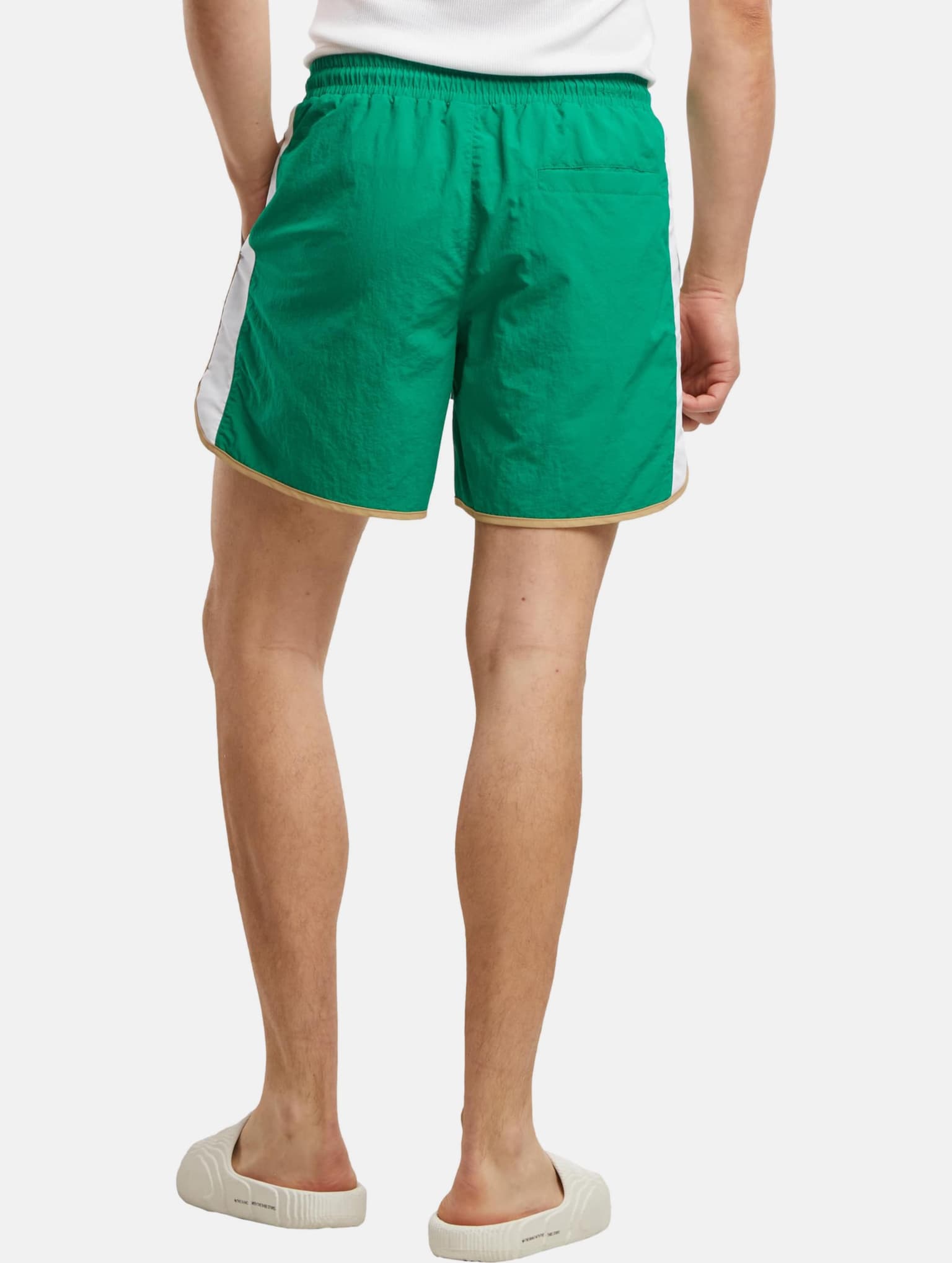 Urban Classics Retro Look Swim Short – Bild 2