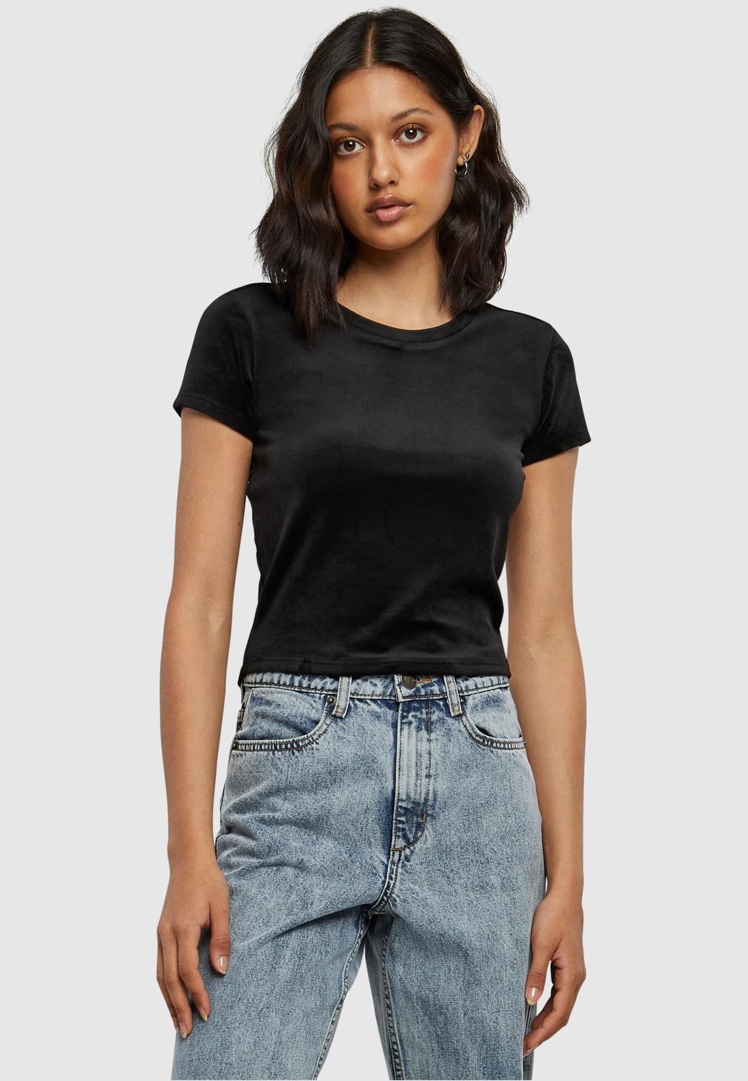 Urban Classics Ladies Short Velvet Tee – Bild 3