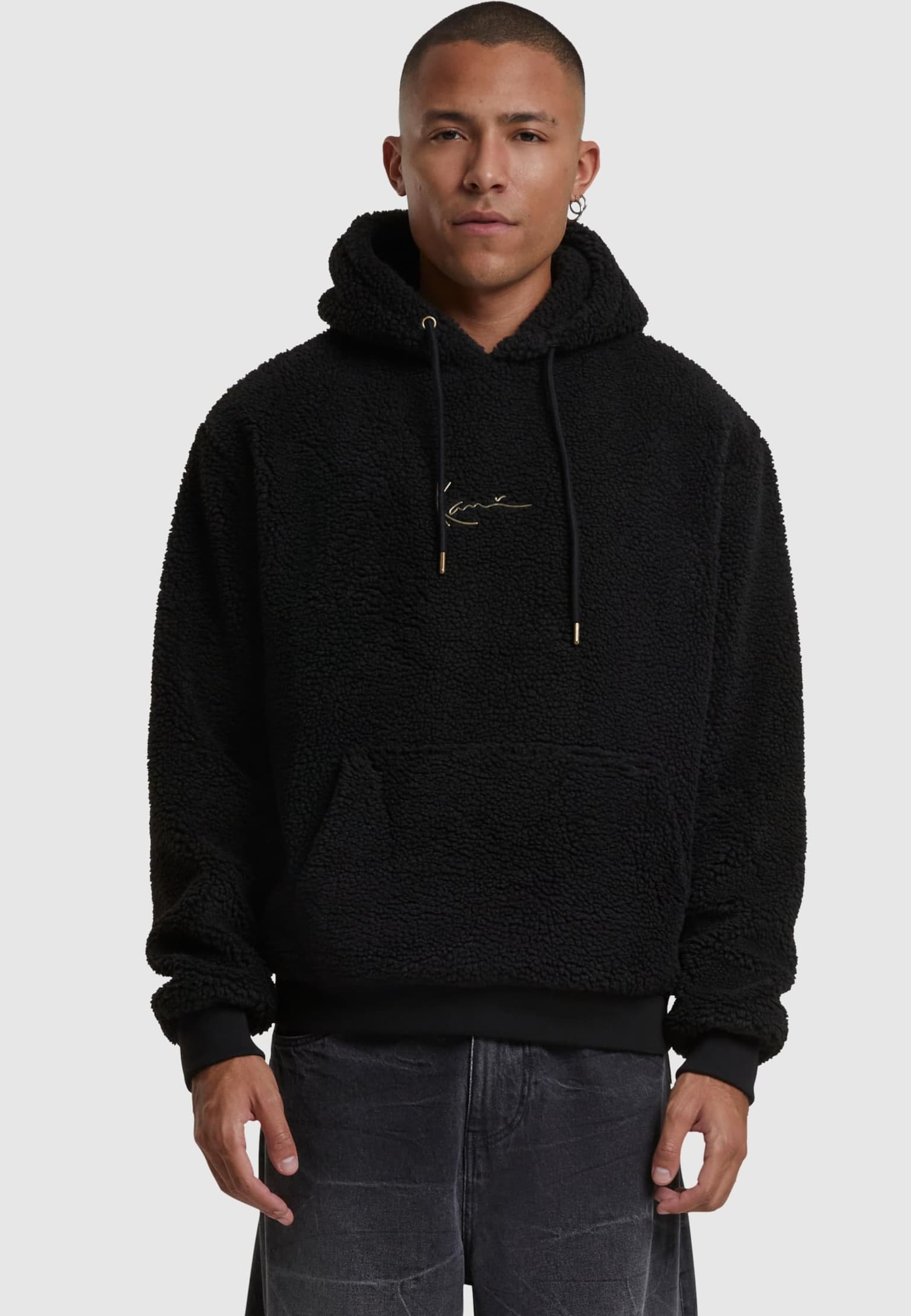 Karl Kani KM213-064-3 SMALL SIGNATURE TEDDY HOODIE BLACK – Bild 3