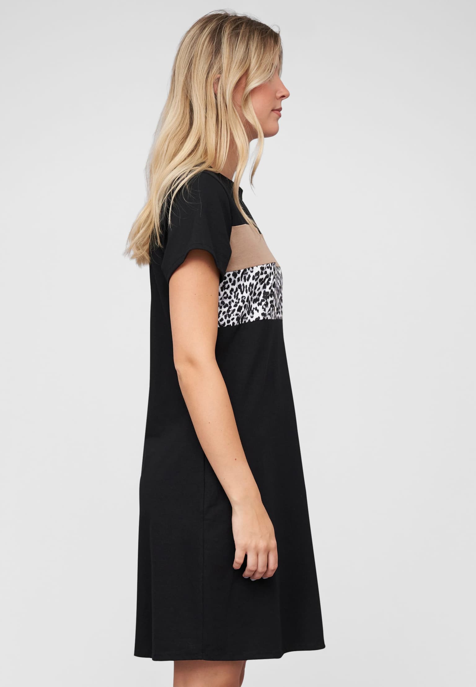 Cloud5ive T-Shirt Dress Colorblock – Bild 4